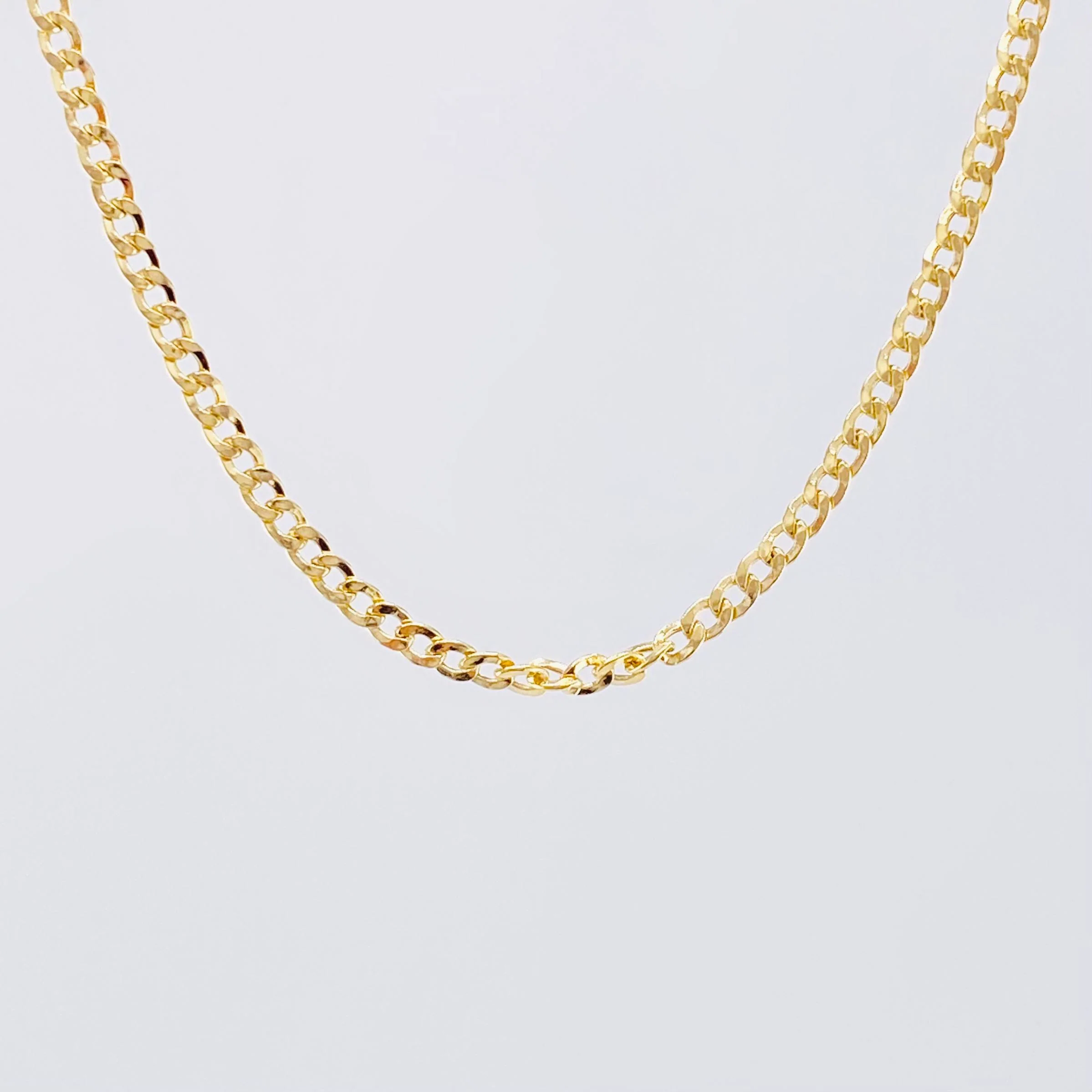 Cadena Cubana 2.8g / 23 1/2 in / 2.4mm Oro Amarillo 18K - Image 3