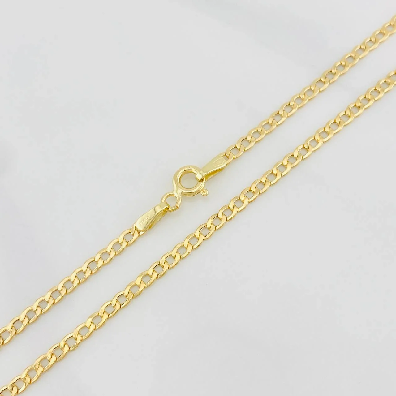 Cadena Cubana 4.35g / 24 in / 3.08mm Oro Amarillo 18K - Image 4