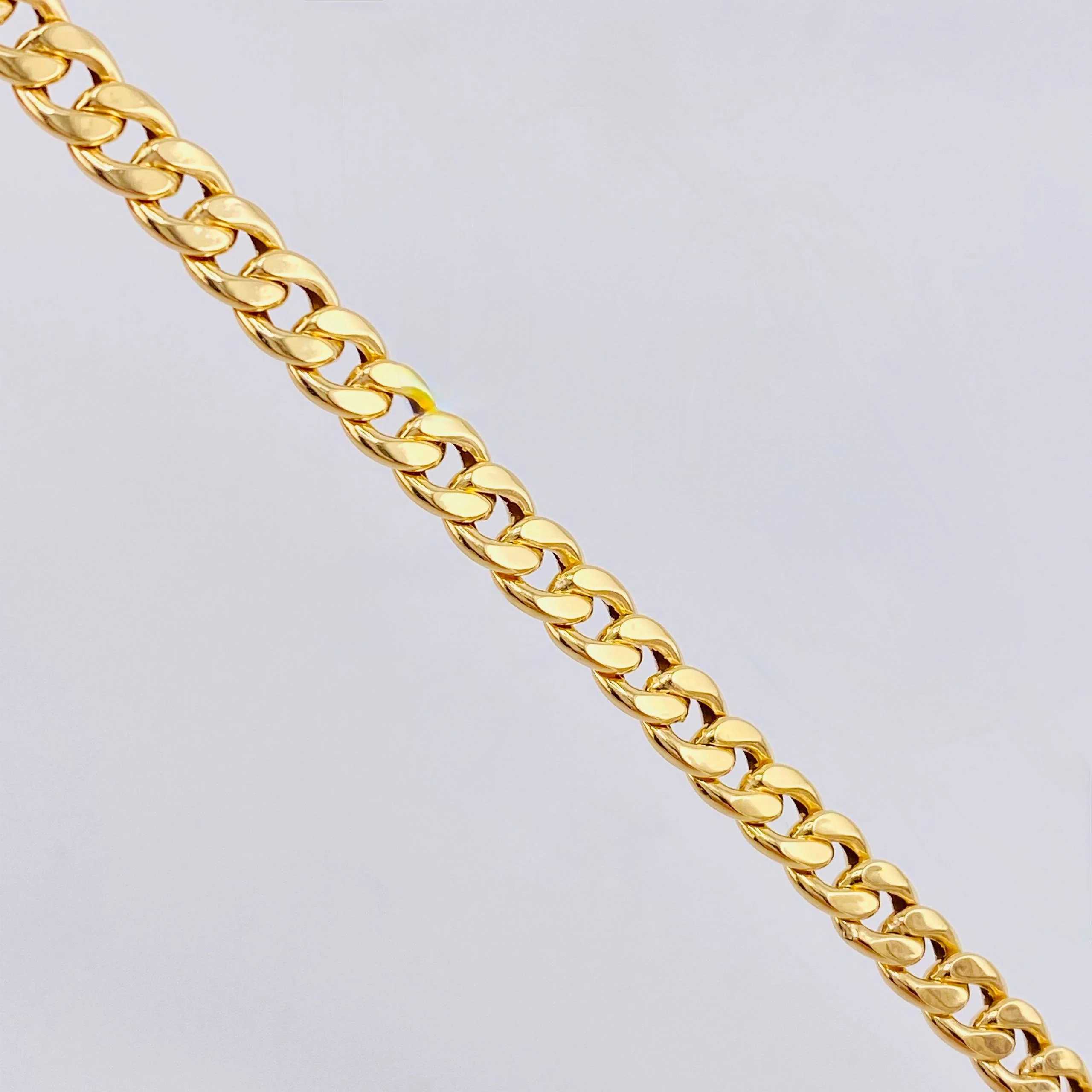 Cadena Cubana 5.95gr / 19 3/4 in / 5.25mm Oro Amarillo +1 18K © - Image 3