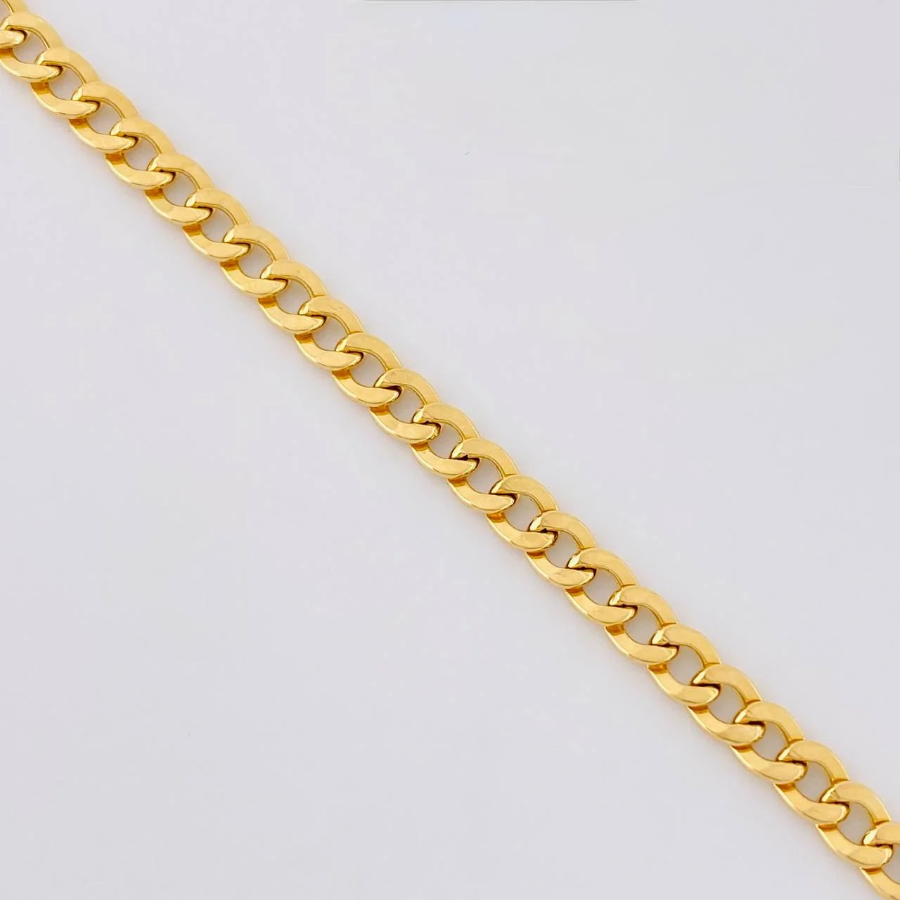 Cadena Cubana 9.2g / 18 in / 4mm Oro Amarillo 18K - Image 5