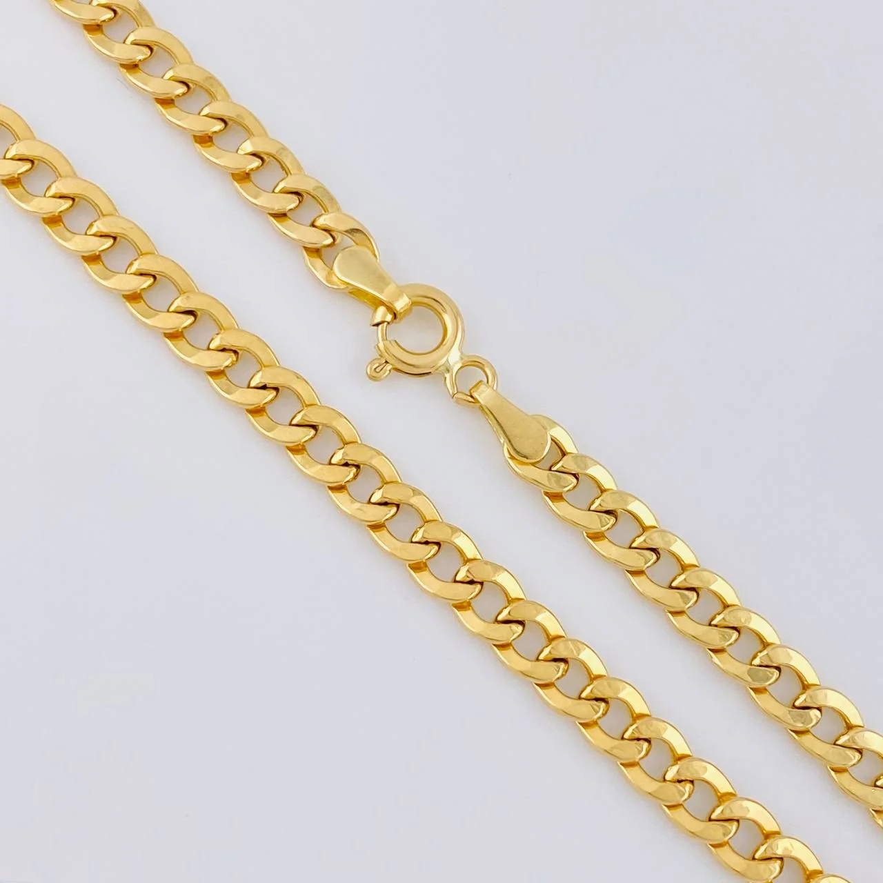 Cadena Cubana 9.2g / 18 in / 4mm Oro Amarillo 18K - Image 6