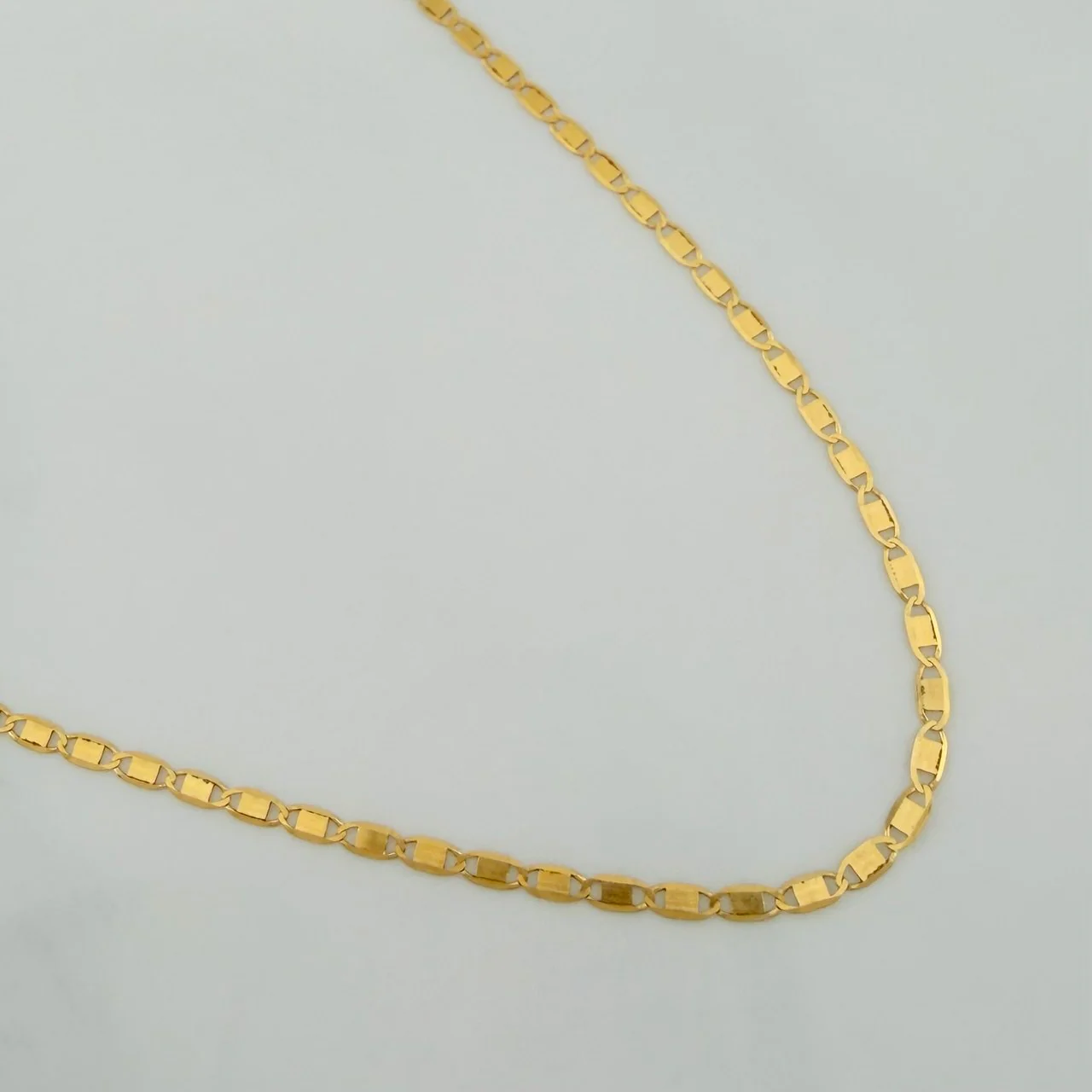 Cadena Escalera Plana 1.35 g / 19 3/4 in / 1 mm Oro Amarillo 18K - Image 2