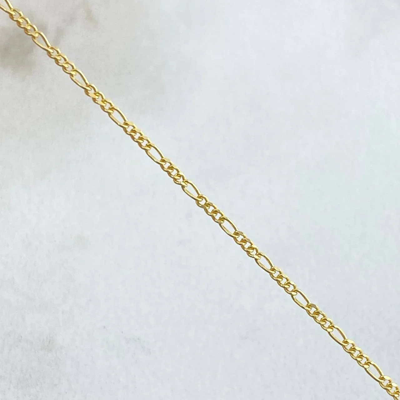 Cadena Figaro 1.25g / 20 in / 1mm Oro Amarillo 18K - Image 3