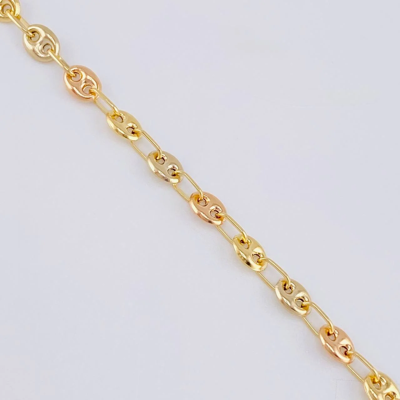 Cadena Gc 10.5g / 24 in / 4mm Tres Oros 18K - Image 4