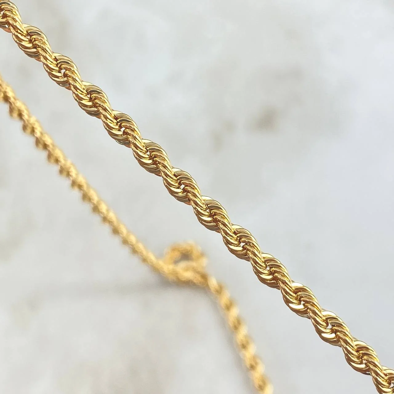 Cadena Lazo 10.65g / 24 in / 3.8mm Oro Amarillo 18K - Image 2