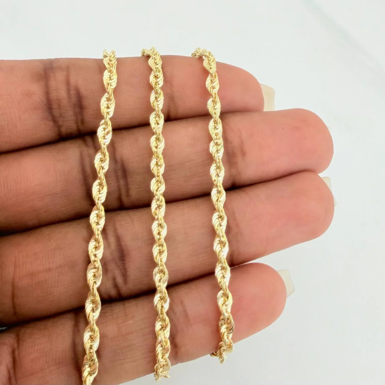 Cadena Lazo 4.05gr / 23 1/2 in / 1.15mm Oro Amarillo +3 18K & - Image 3