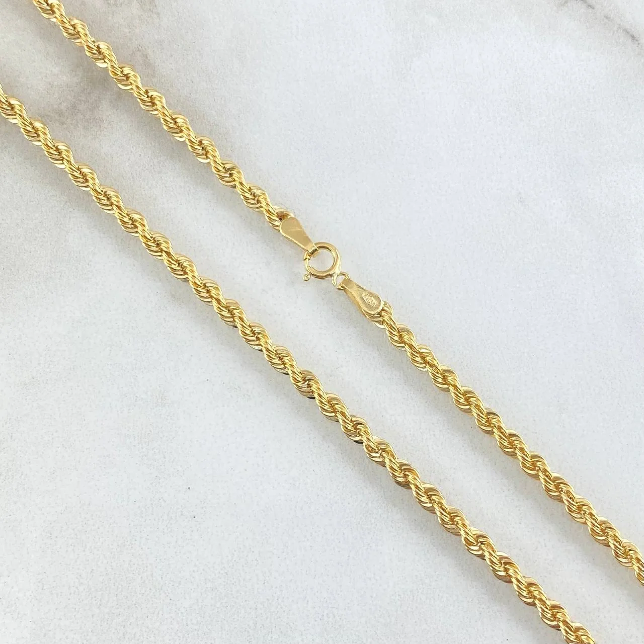 Cadena Lazo 5.75g / 24 in / 2.7mm Oro Amarillo 18K - Image 2