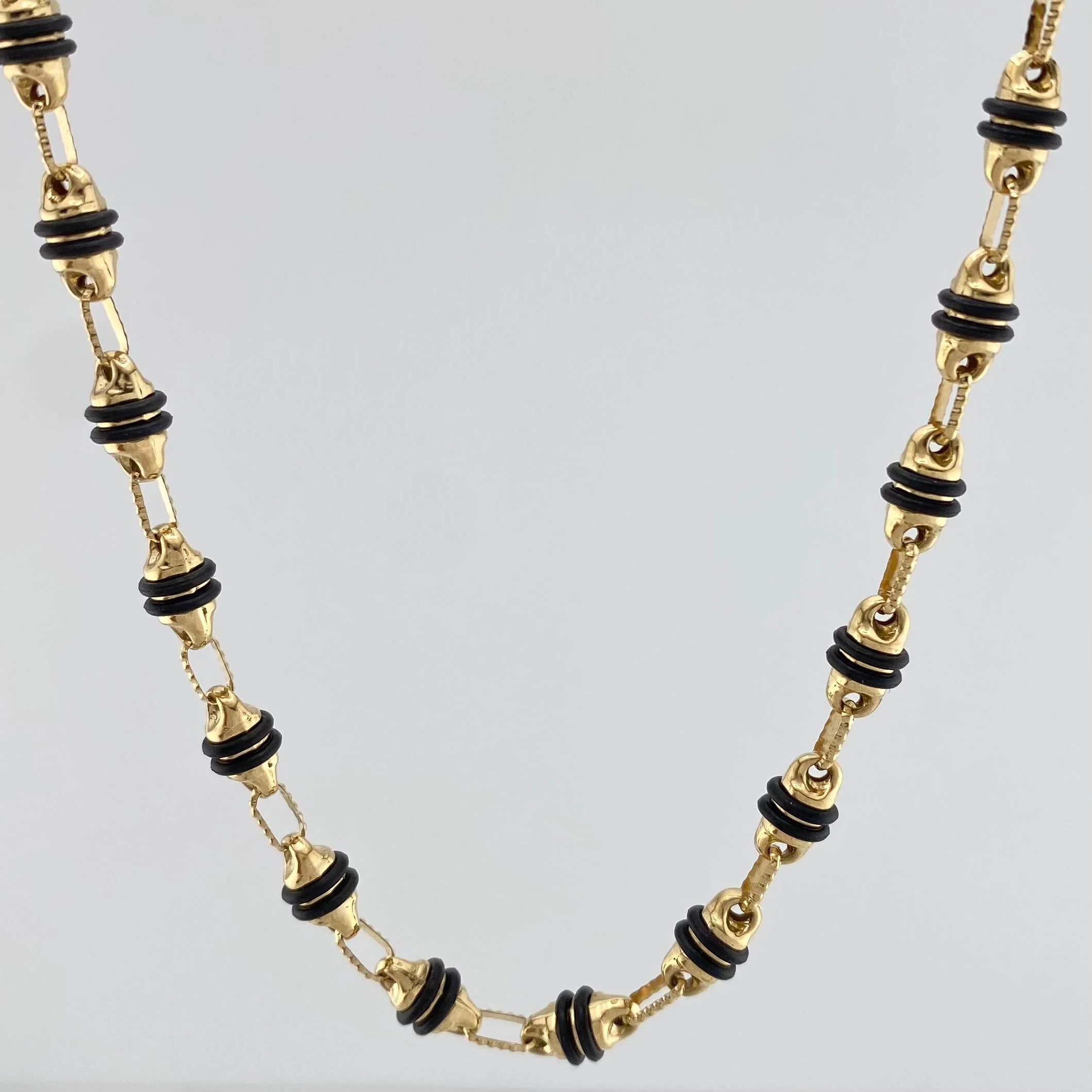 Cadena Rustica Barril 15.5 g / 24 1/2 in / 4.2 mm Oro Amarillo 18K