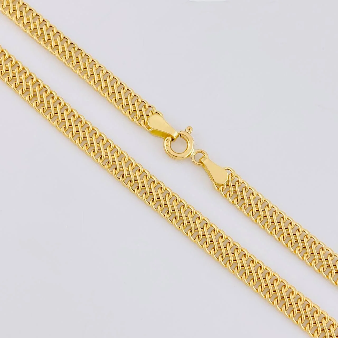 Cadena Sedusa 5.65g / 18 in / 4.9mm Oro Amarillo 18K - Image 3