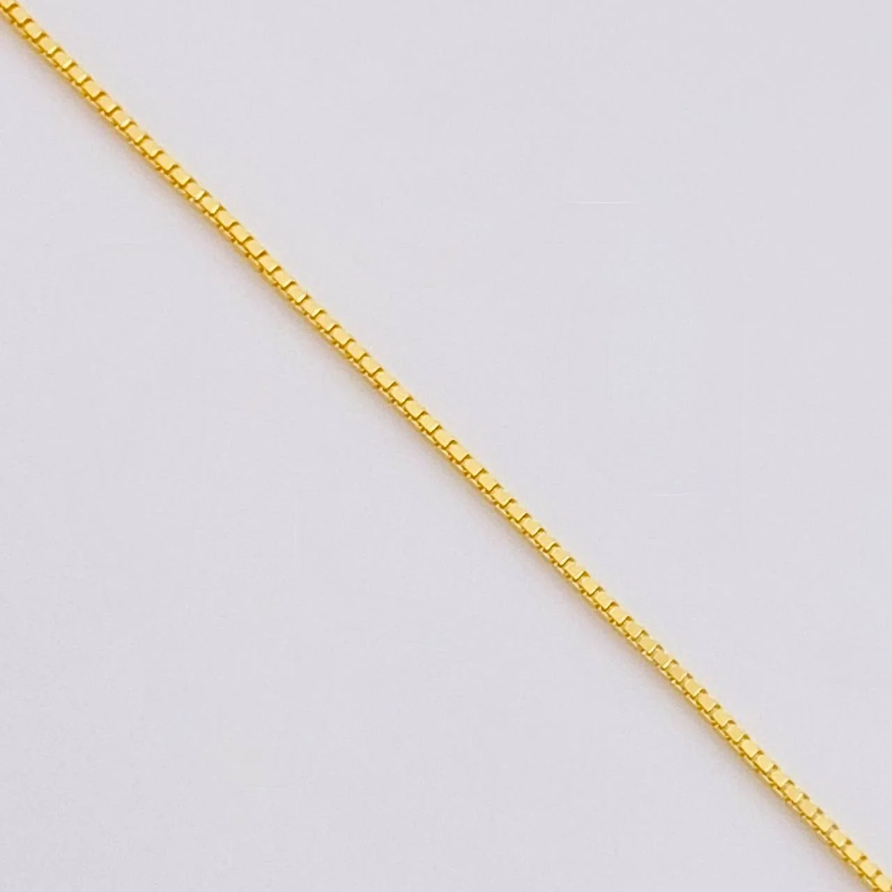 Cadena Veneciana 1.2 g / 17 3/4 in / 0.6 mm 18K - Image 4