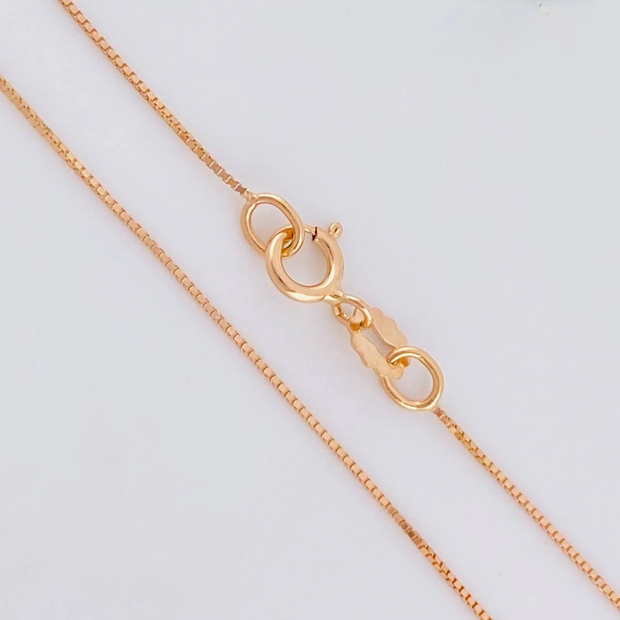 Cadena Veneciana 1g / 20 in / 0.8mm Oro Rosa 18K - Image 4