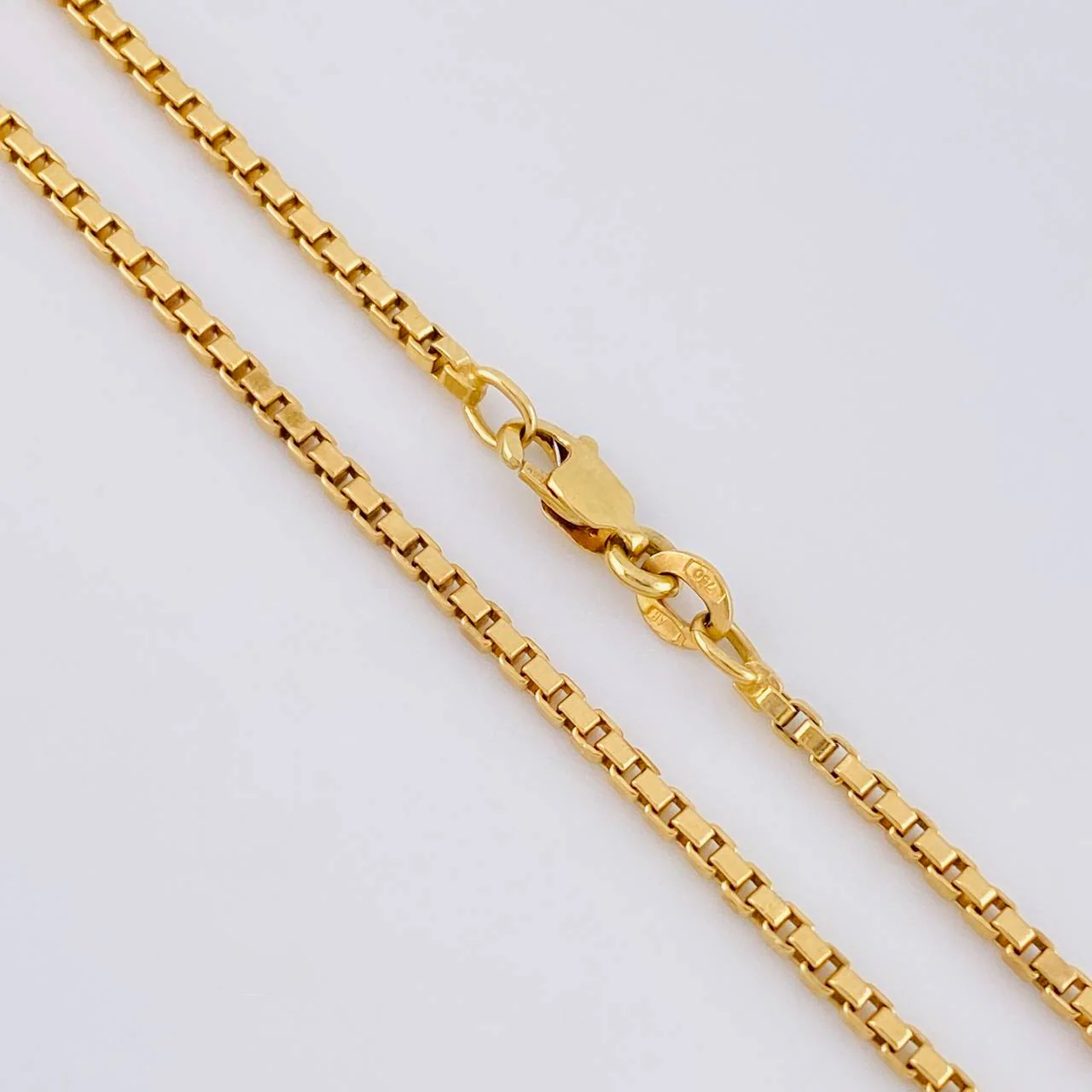 Cadena Venenciana 13.25g / 22 in / 2mm Oro Amarillo 18K - Image 5