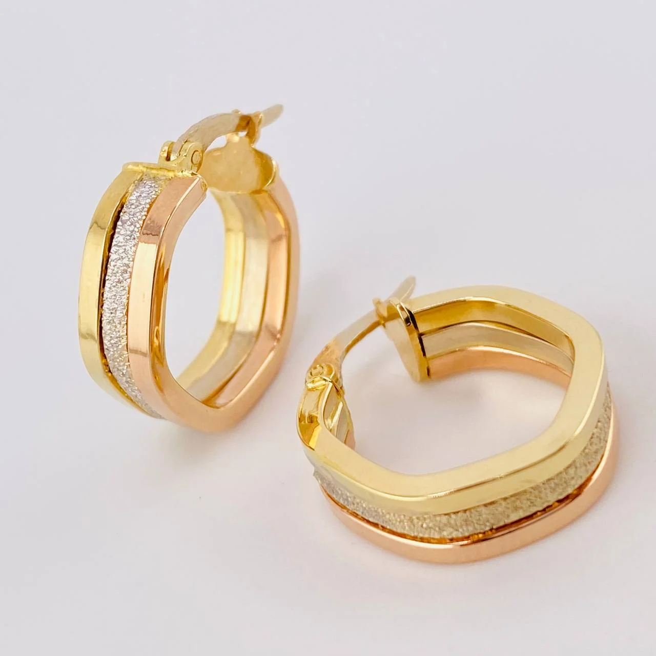 Candongas Adri 3.15 g / 3/4 in Tres Oros 18K