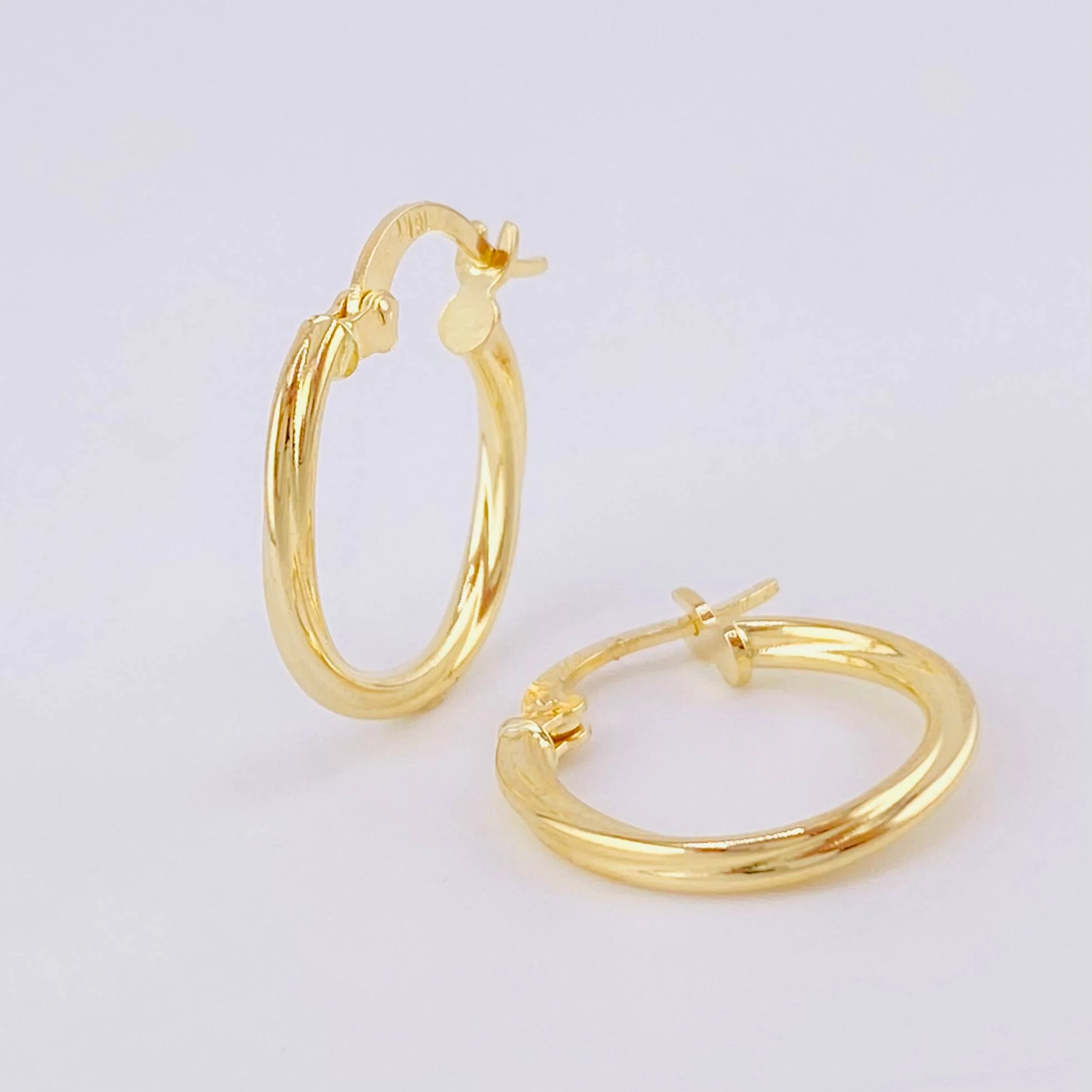 Candongas Arielle 1.2g / 3/4 in Oro Amarillo 18K - Image 3
