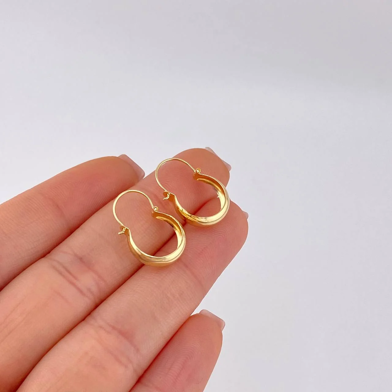 Candongas Ash 0.95 g / 3/4 in Oro Amarillo 18K - Image 4