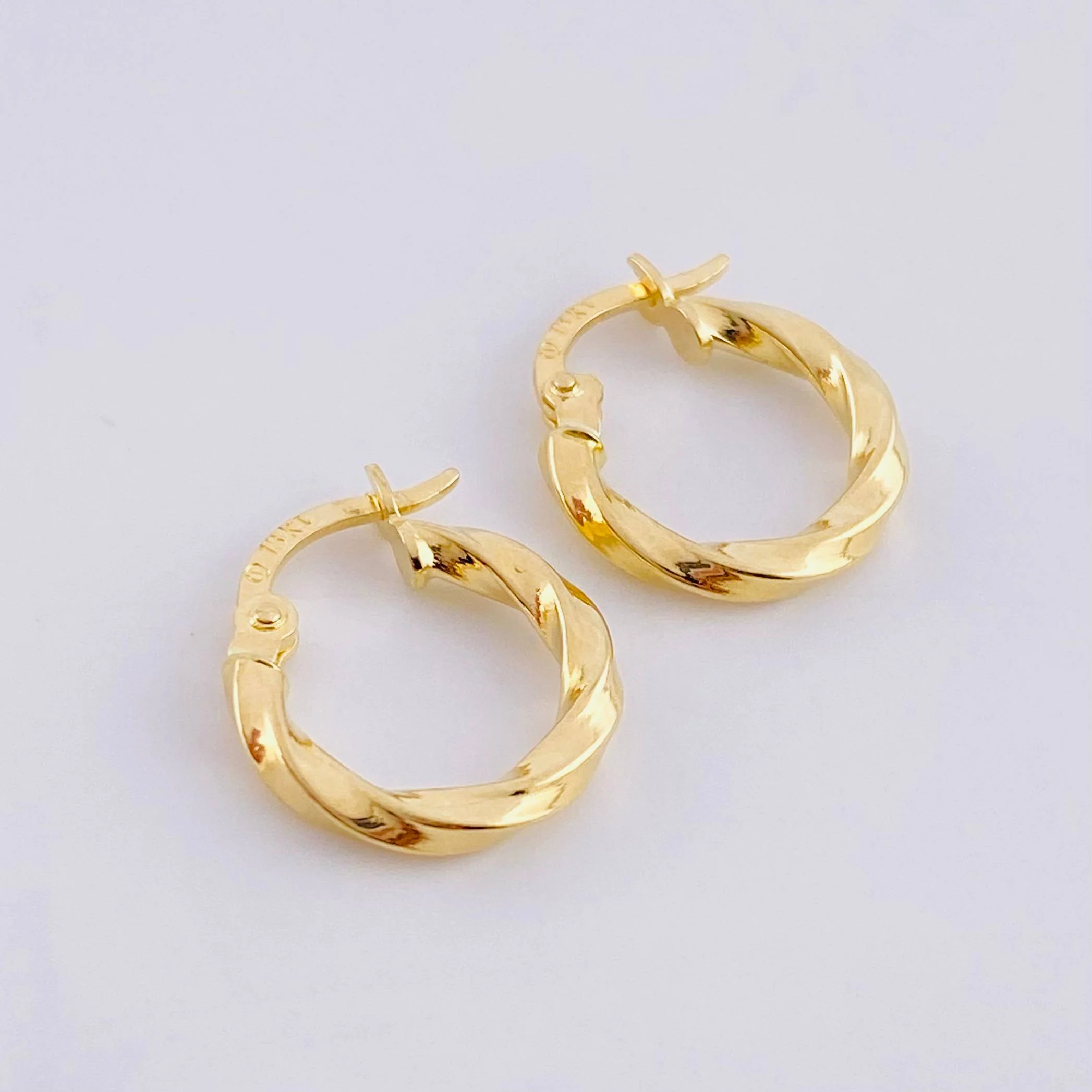 Candongas Bridget 1g / 3/4 in Oro Amarillo 18K - Image 2