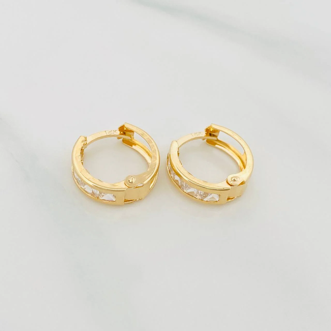Candongas Carril 1.7 g / 1/2 in Oro Amarillo 18K - Image 2