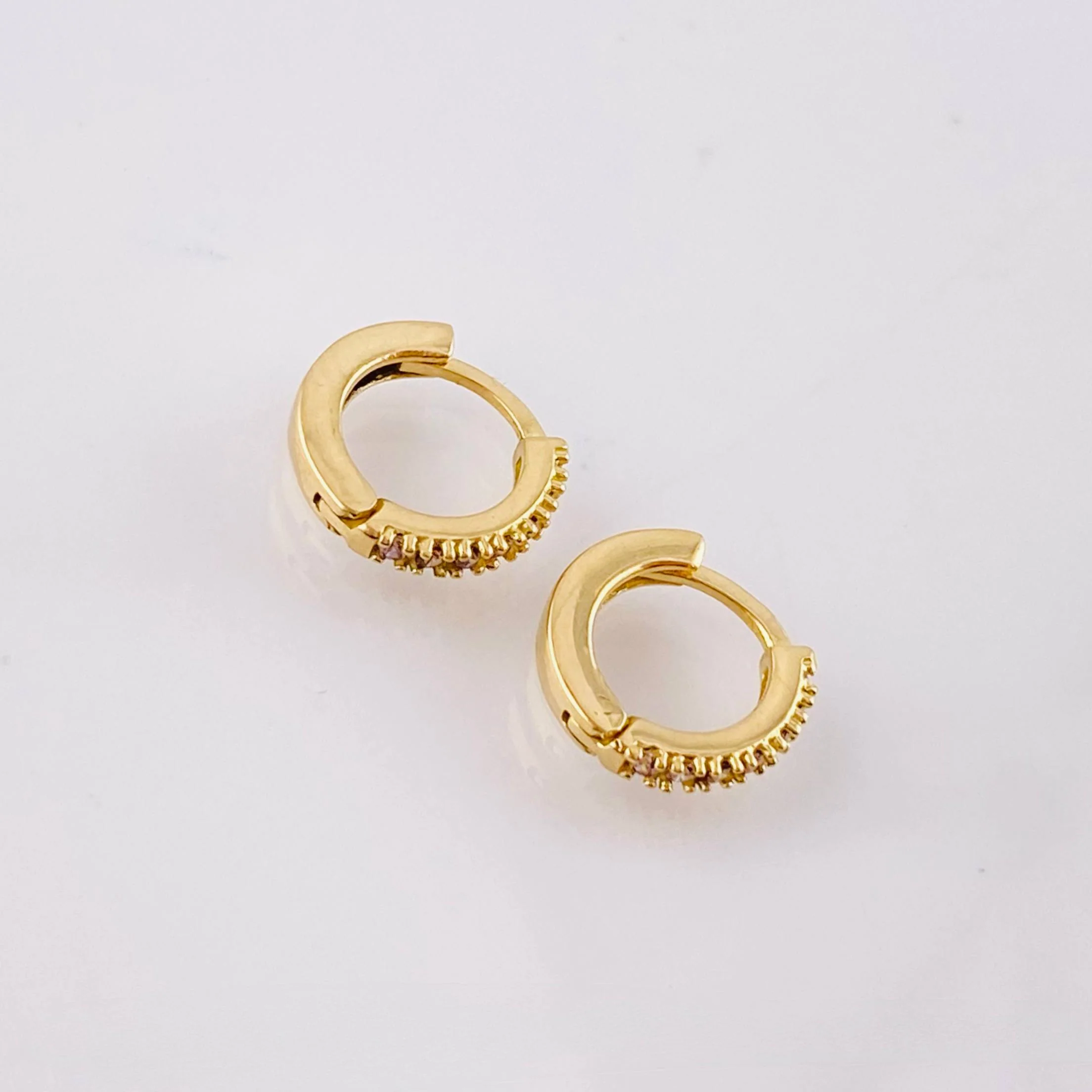 Candongas Carril Punteado 1.2gr / 9mm Oro Amarillo 18K * - Image 4