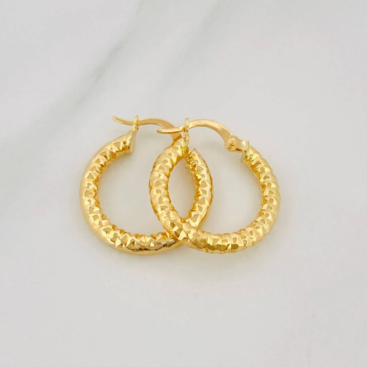 Candongas Majo 2.3 g / 3/4 in Oro Amarillo 18K - Image 2