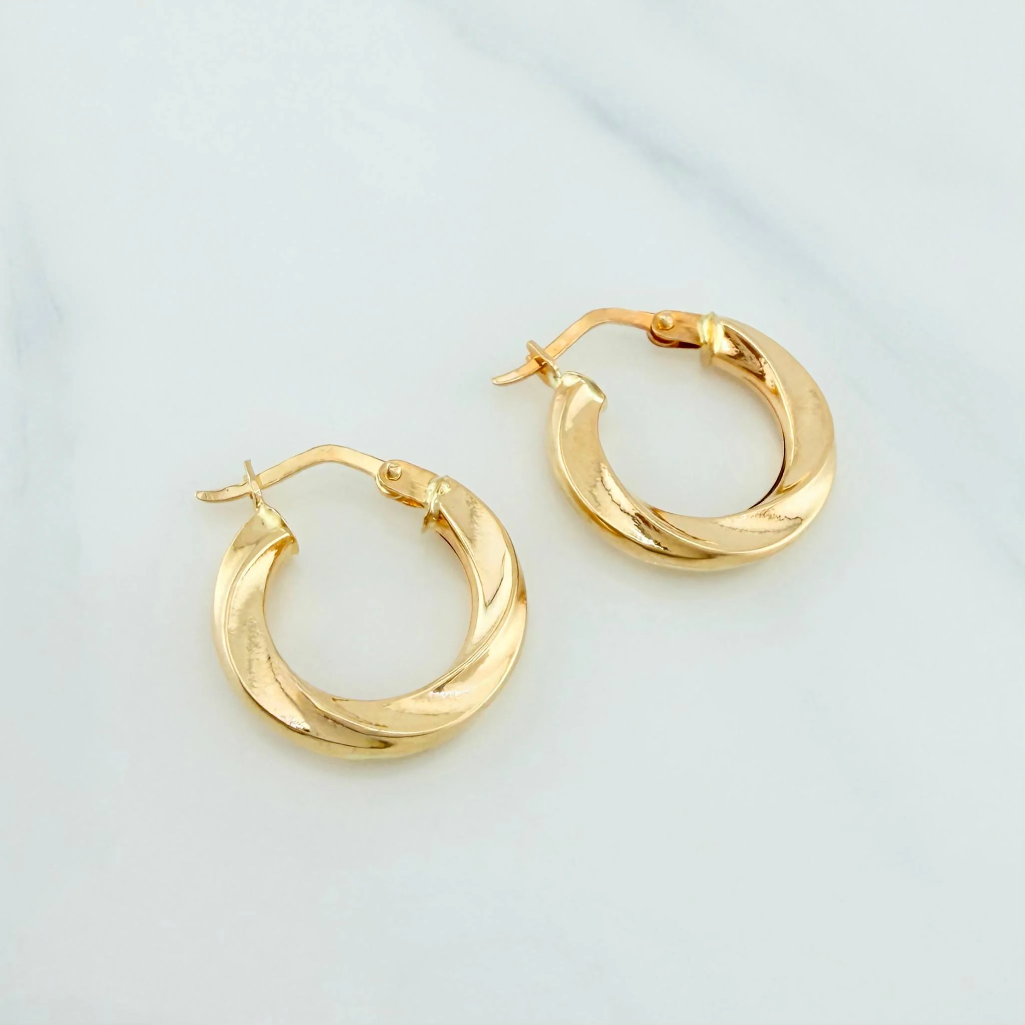 Candongas Martina 1.75 g / 1/2 in Oro Amarillo 18K - Image 3