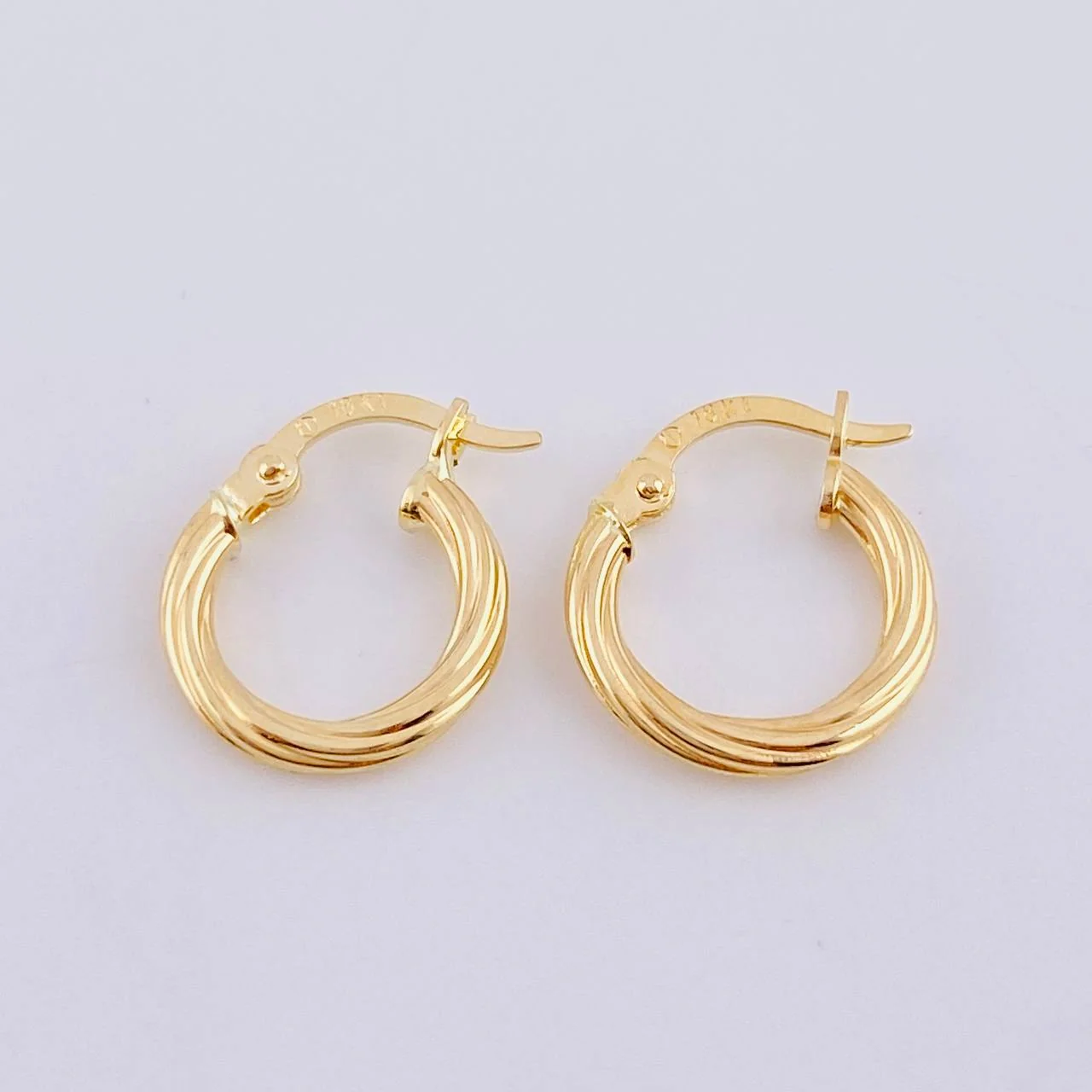 Candongas Mary 1.05 g / 1/2 in Oro Amarillo 18K