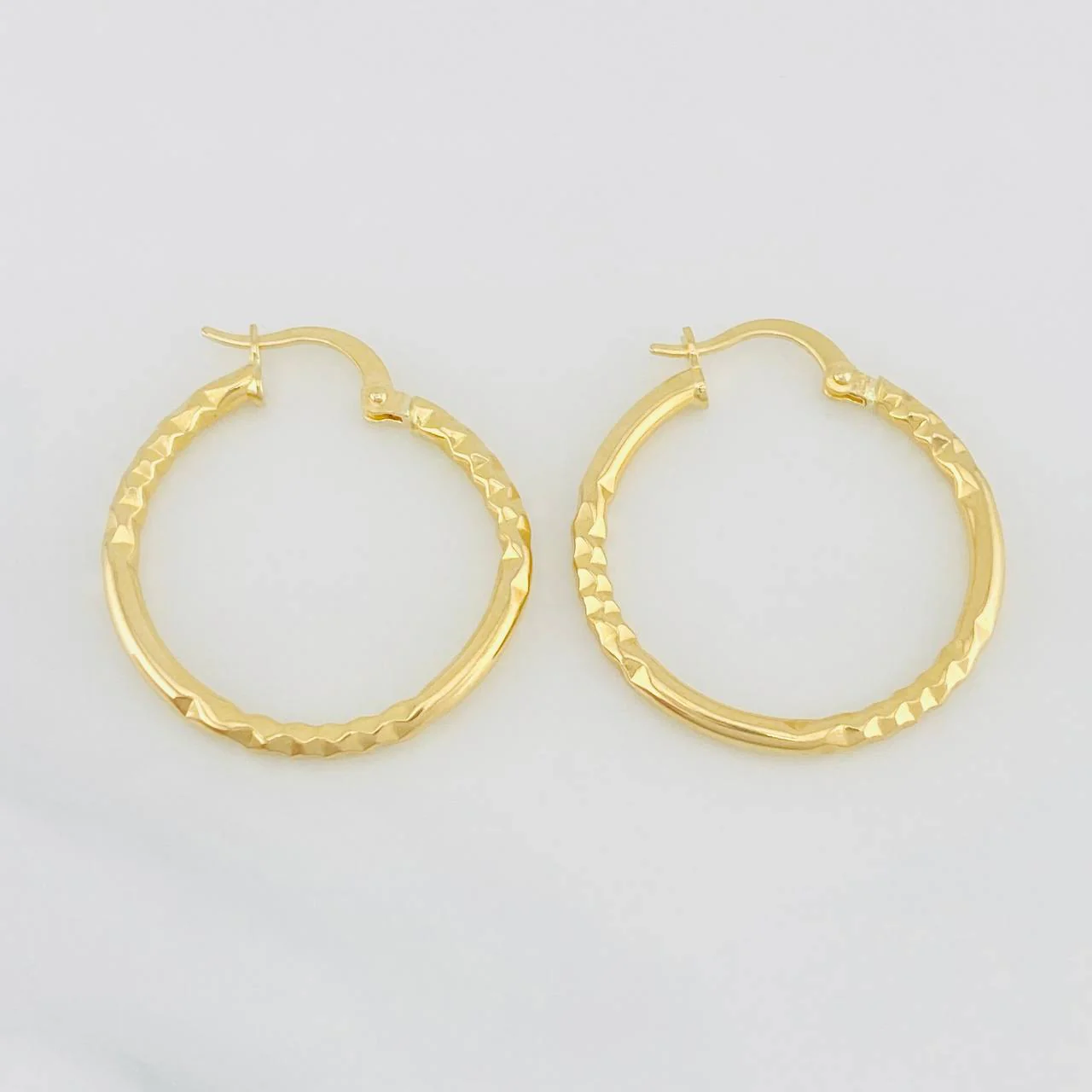 Candongas Megan 1.95g / 1 in Oro Amarillo 18K