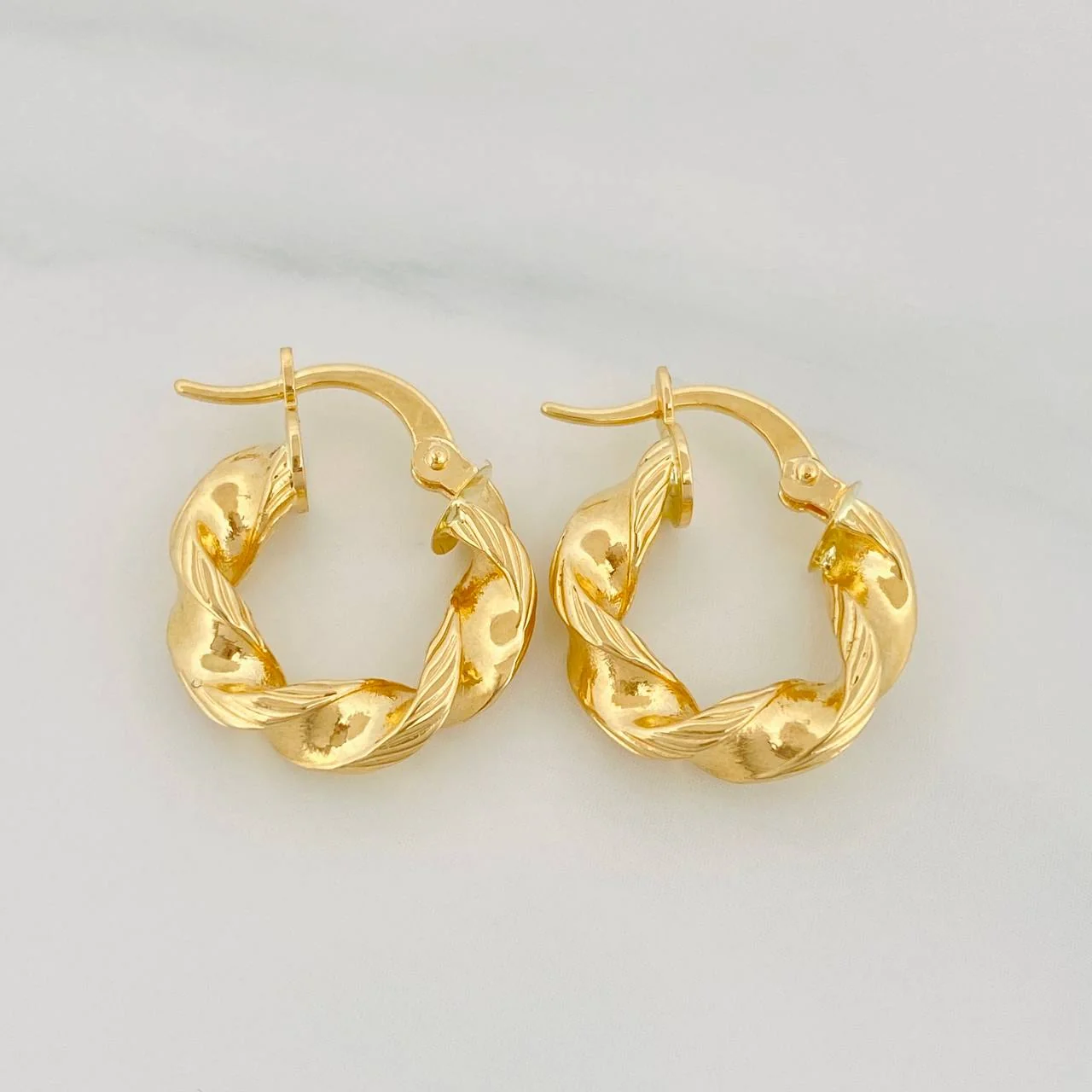 Candongas Milu 2.15 g / 3/4 in Oro Amarillo 18K