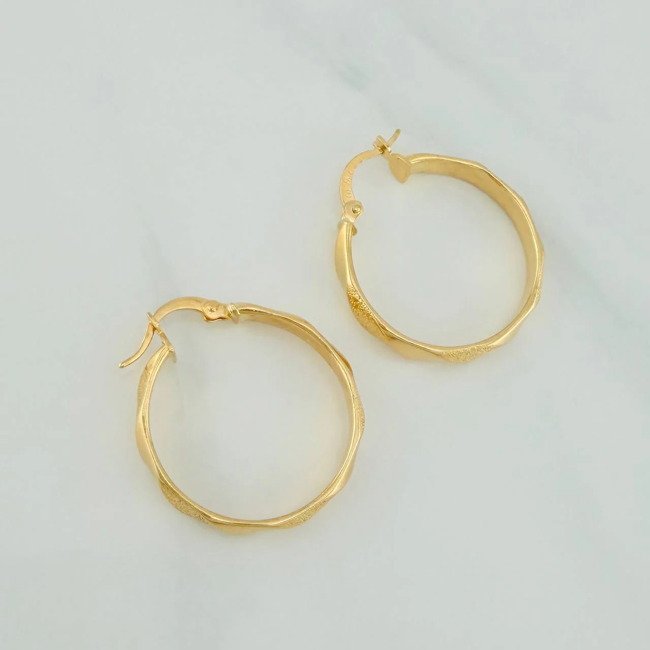 Candongas Nia 2.4gr / 3cm / Oro Amarillo 18K $ - Image 3