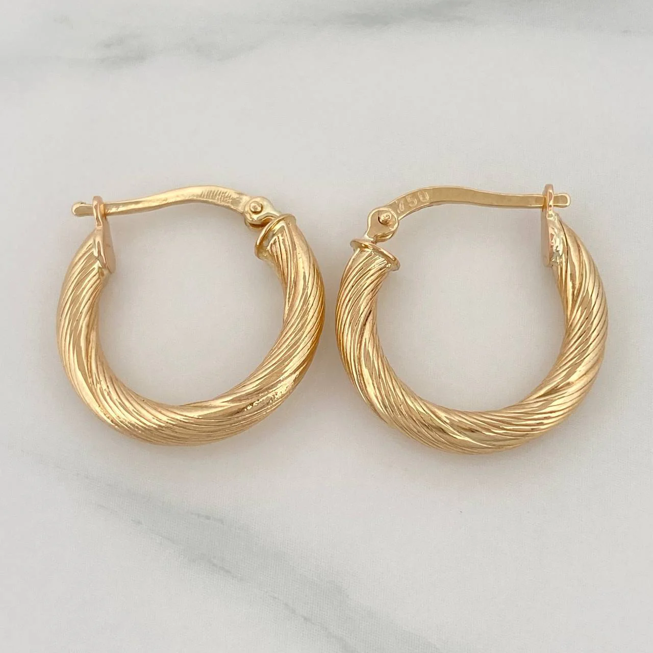 Candongas Rudi 2.15 g / 3/4 in Oro Amarillo 18K