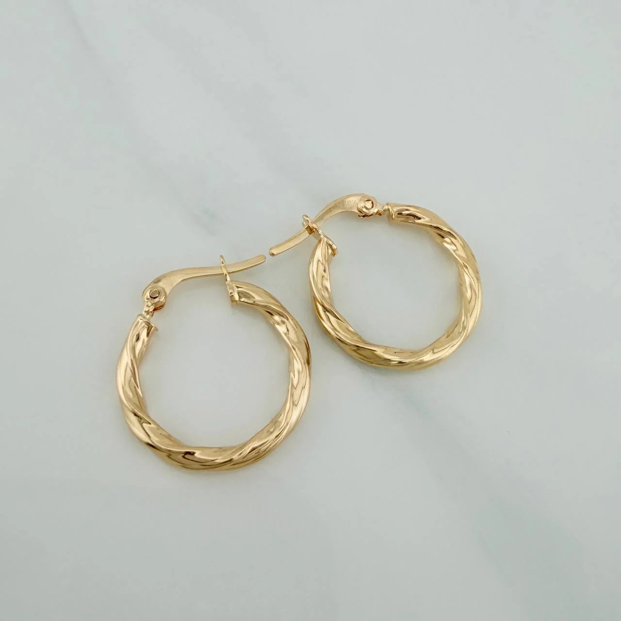 Candongas Sami 1.45gr / 3/4 in / Oro Amarillo 18K & - Image 3