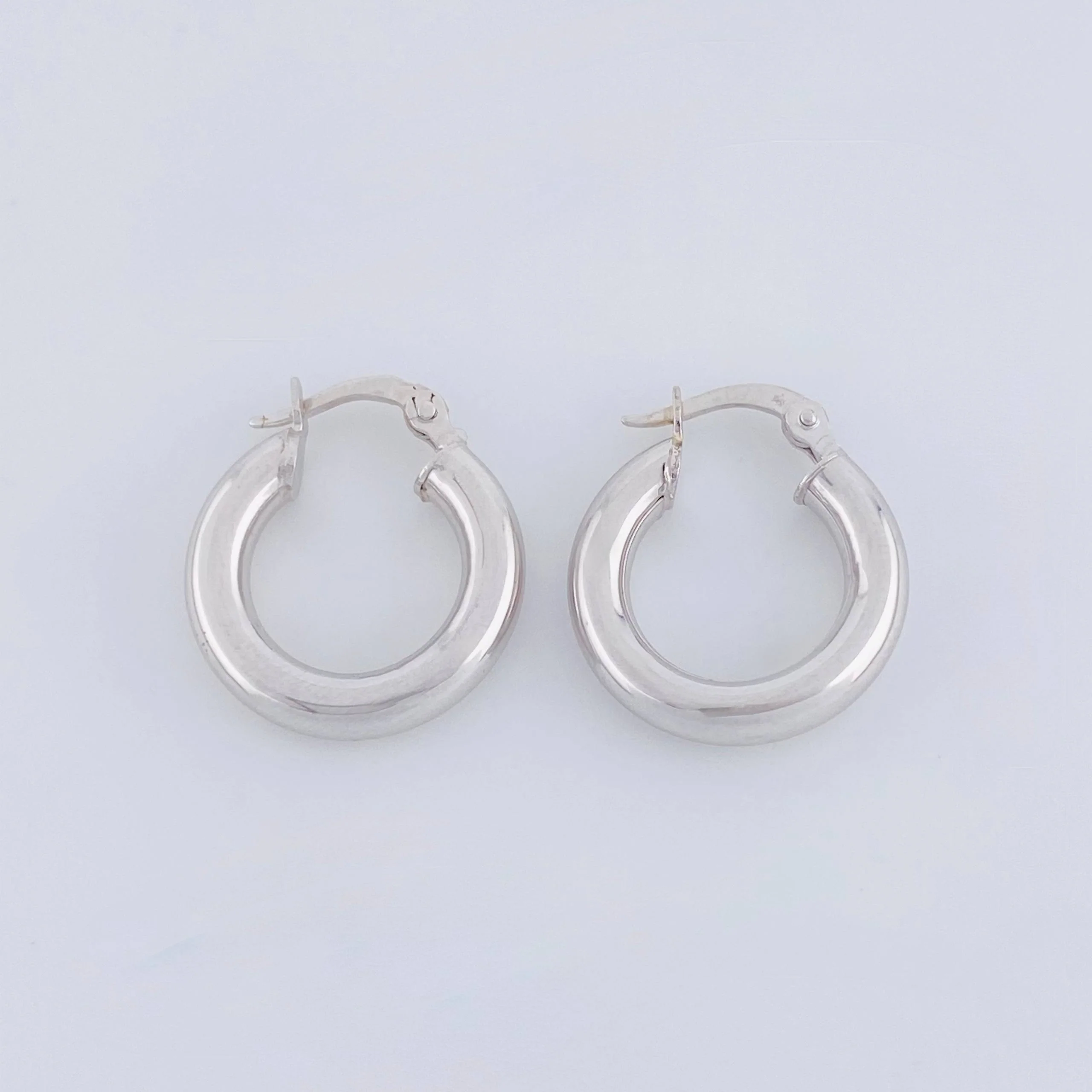 Candongas Jass Lisas 2gr / 3/4 in / Oro Blanco 18K - Image 4