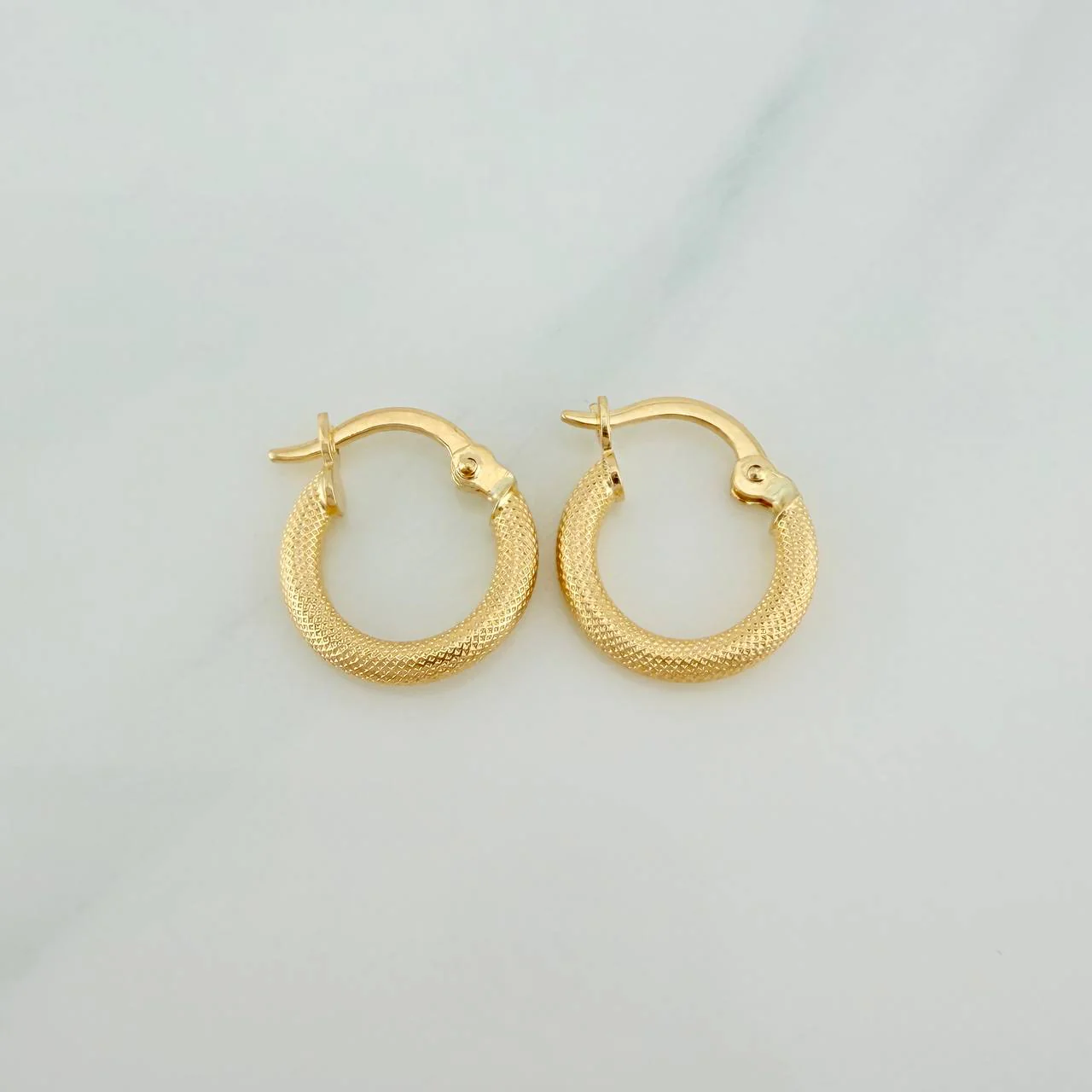 Candongas Tefi 0.95gr / 1/2 in / Oro Amarillo 18K %