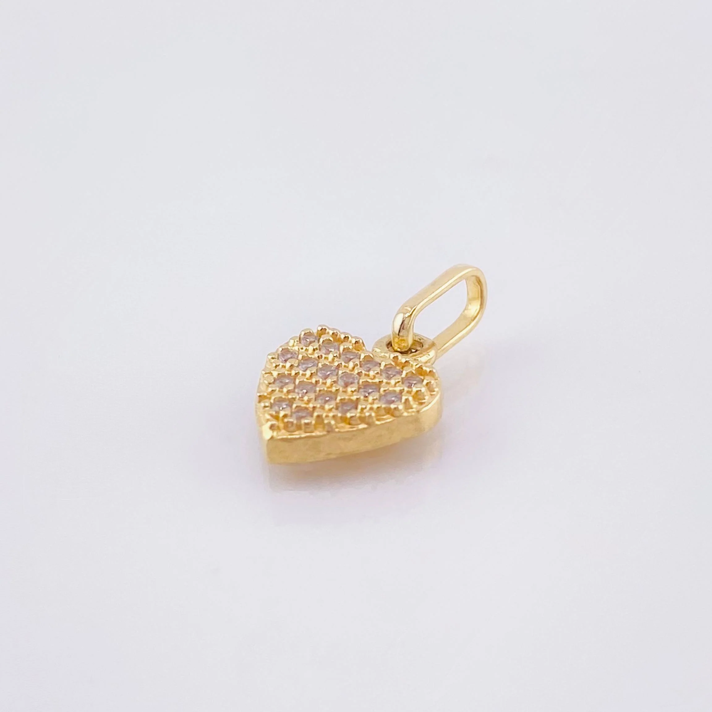 Dije Corazon Tupido 0.9gr / 1/2 in / Oro Amarillo 18K © - Image 2