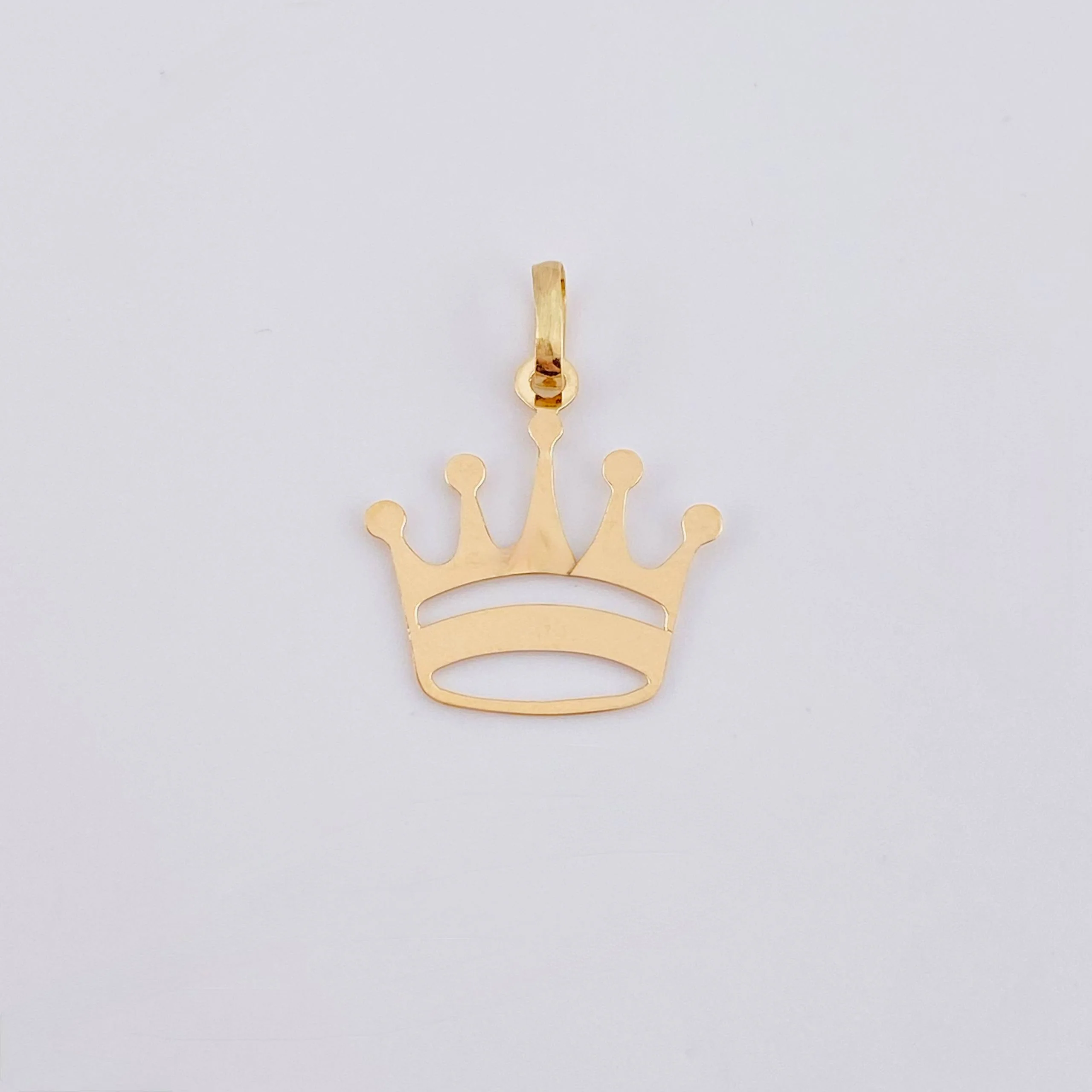 Dije Corona 0.4gr / 3/4 in / Oro Amarillo 18K *