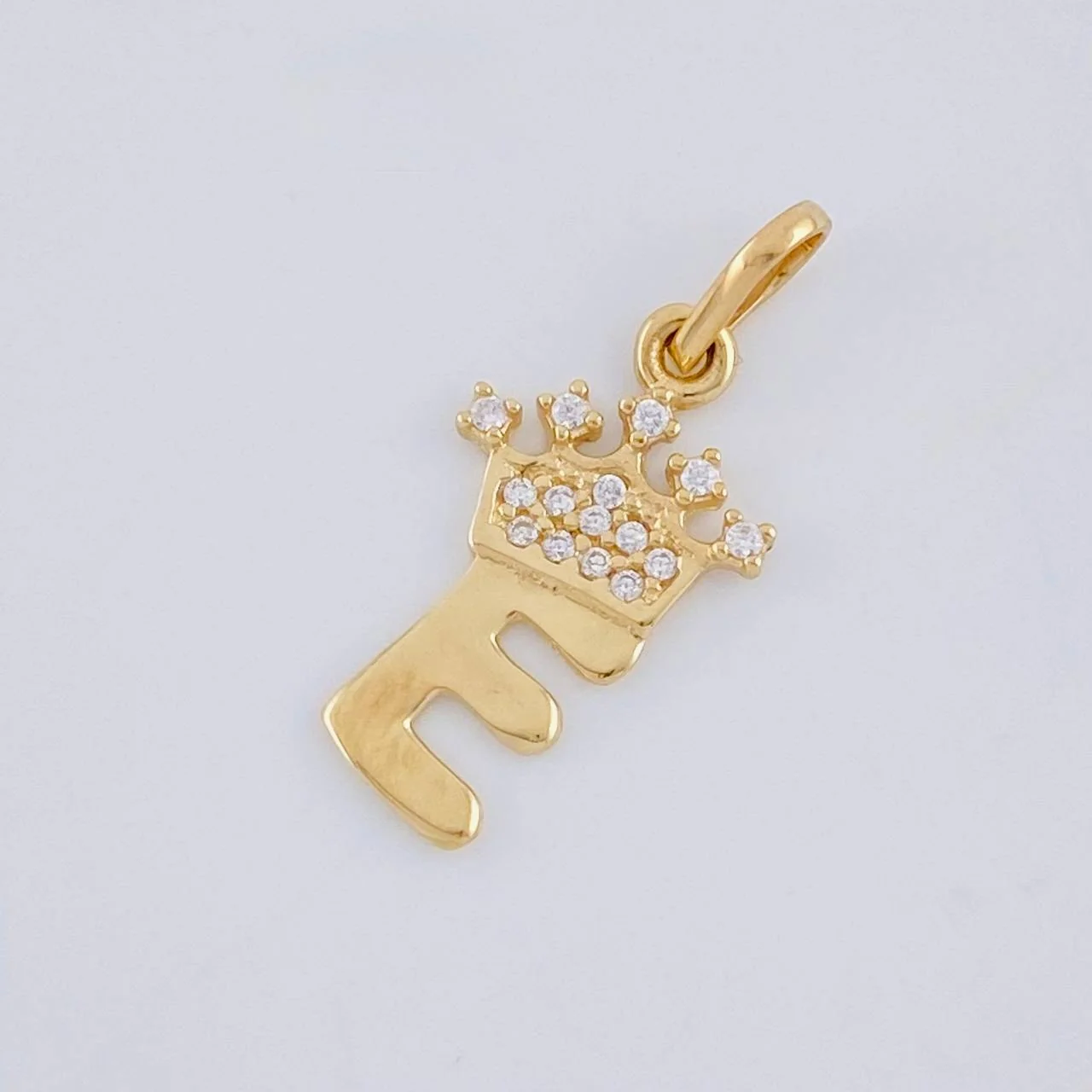 Dije Corona Letra E 0.8 g / 3/4 in Oro Amarillo 18K - Image 4