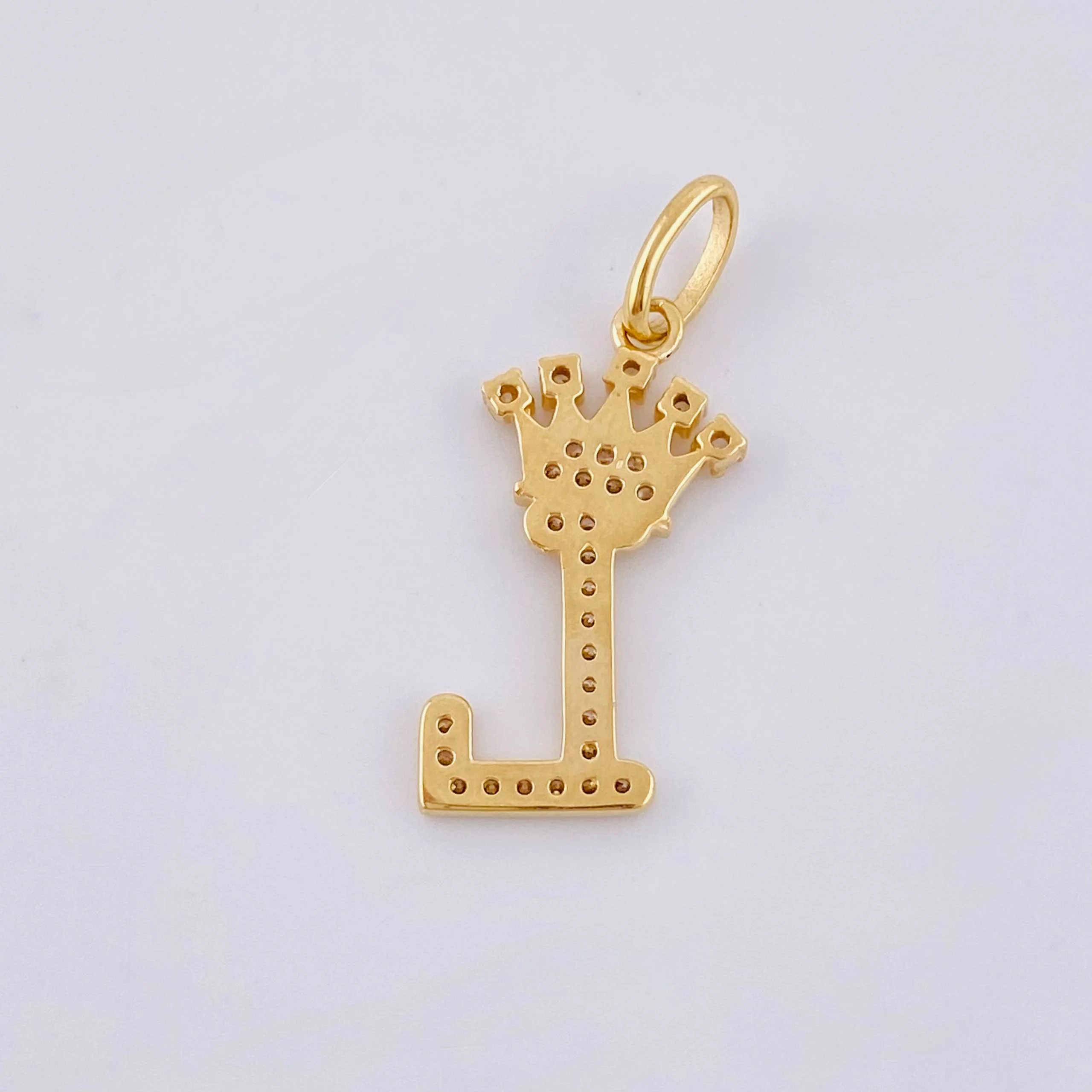 Dije Corona Letra L 1.5gr / 1 in / Oro Amarillo 18K * - Image 4