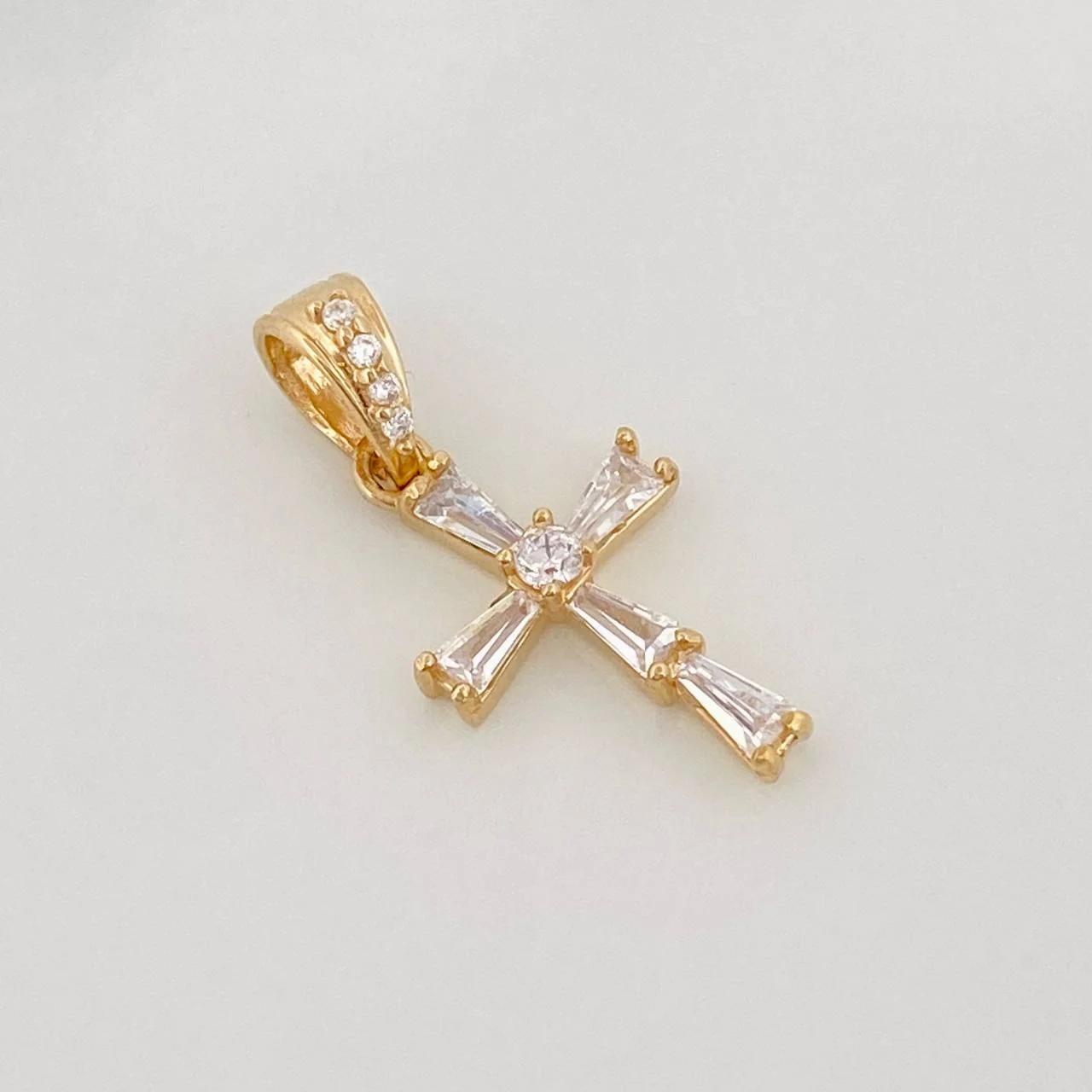 Dije Cruz 0.9g / 3/4 in Oro Amarillo 18K - Image 2