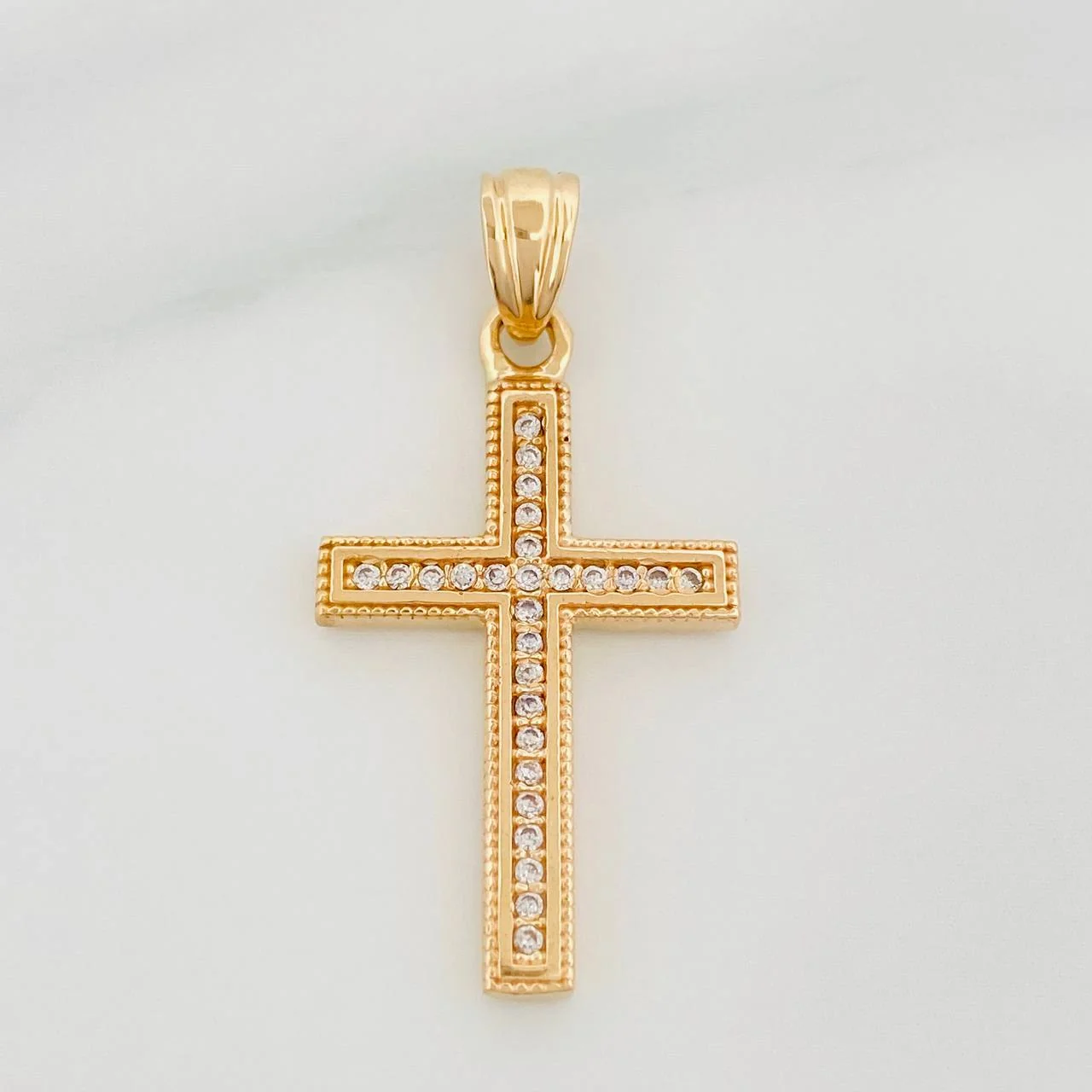 Dije Cruz 2.2g / 1 1/4 in Oro Amarillo 18K
