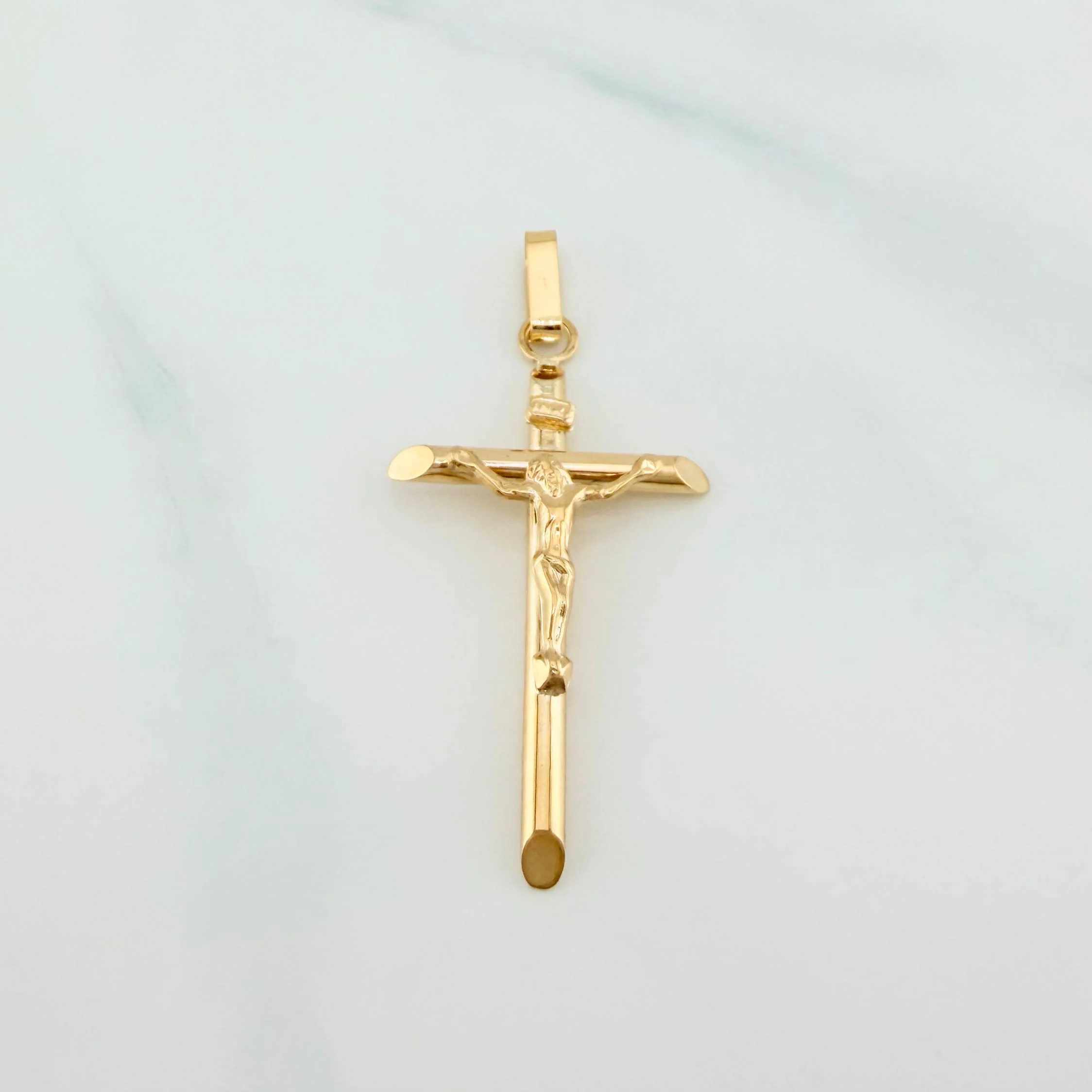 Dije Cruz Cristo 1.75 g / 2 in Oro Amarillo 18K