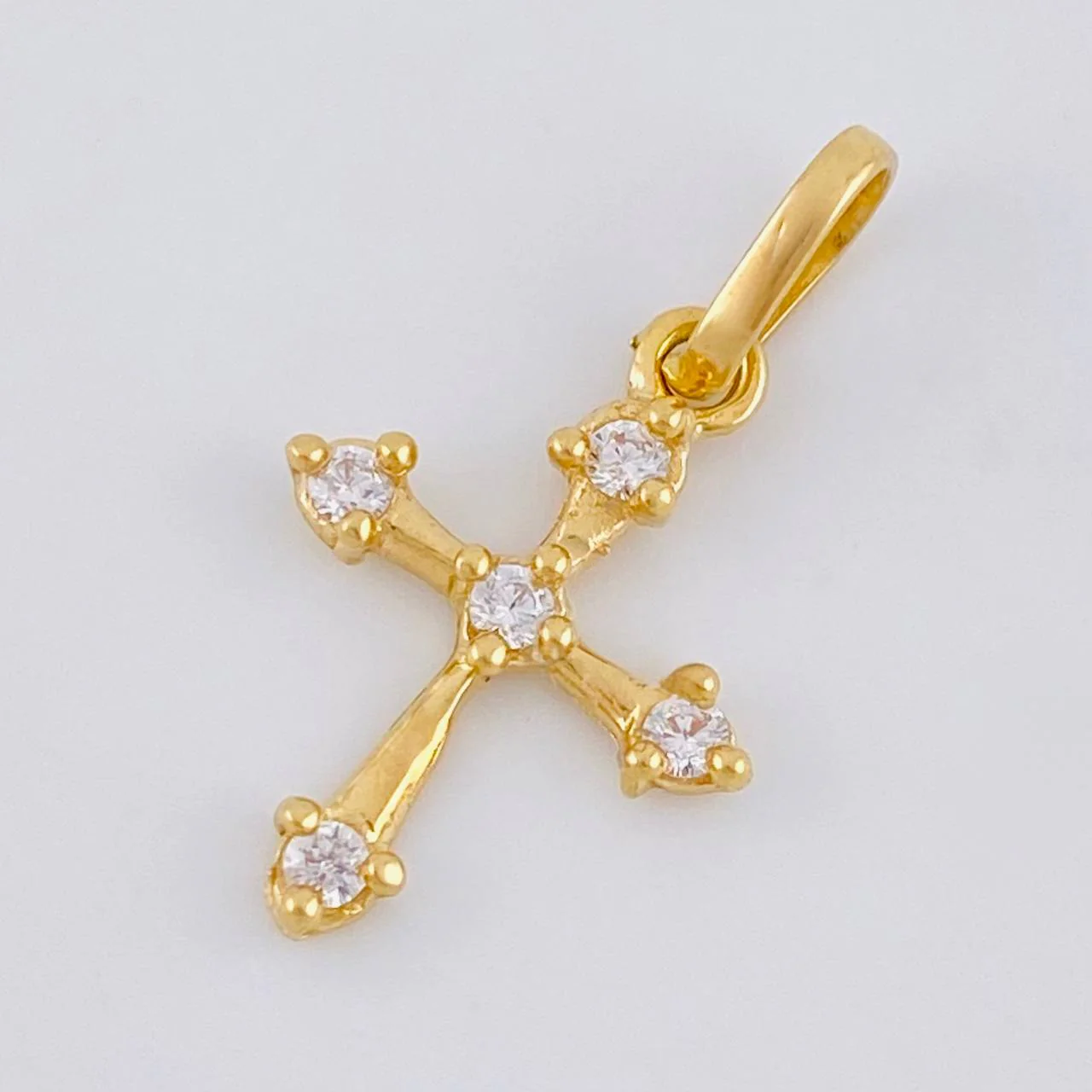 Dije Cruz Flecha 0.7 g / 3/4 in Oro Amarillo 18K - Image 3