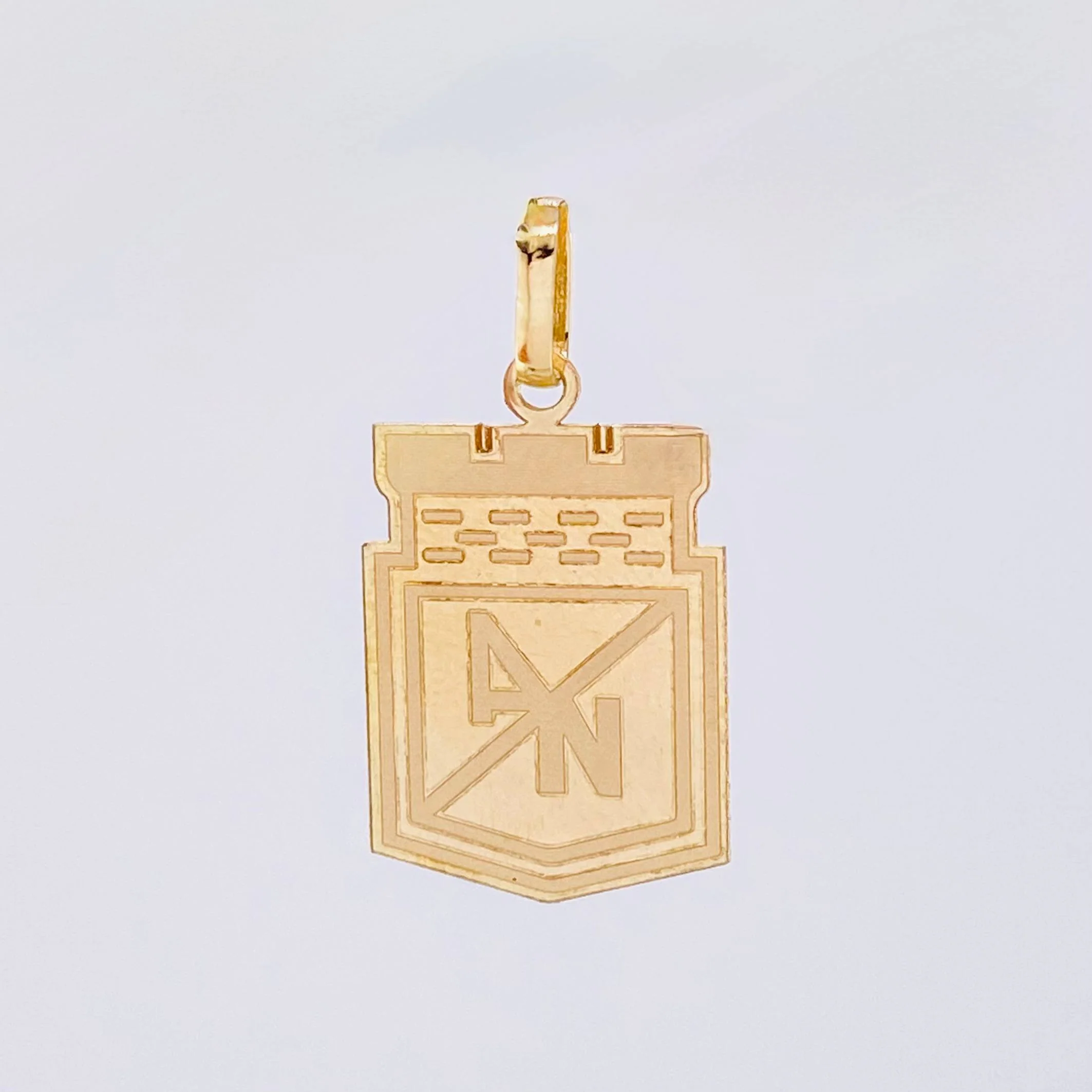 Dije Escudo Atletico Nacional 1.25gr / 1 in / Oro Amarillo 18K © - Image 2