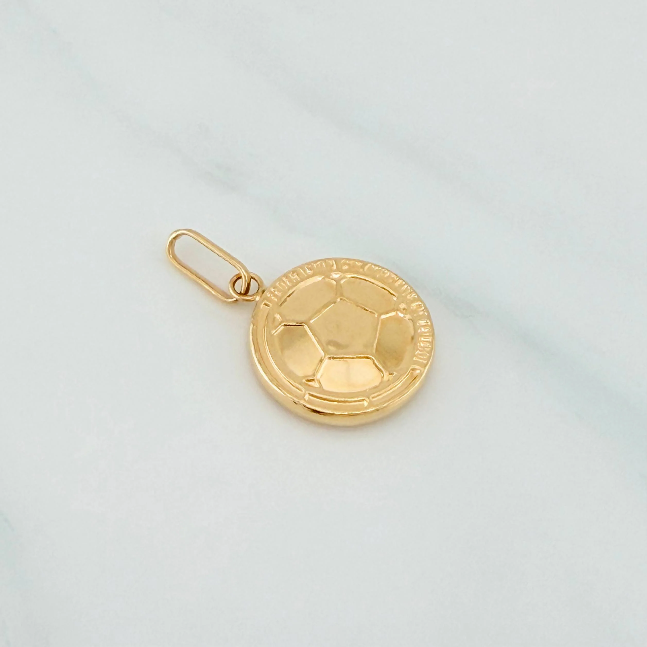 Dije Escudo Colombia 1.1 g / 1 in Oro Amarillo 18K - Image 3