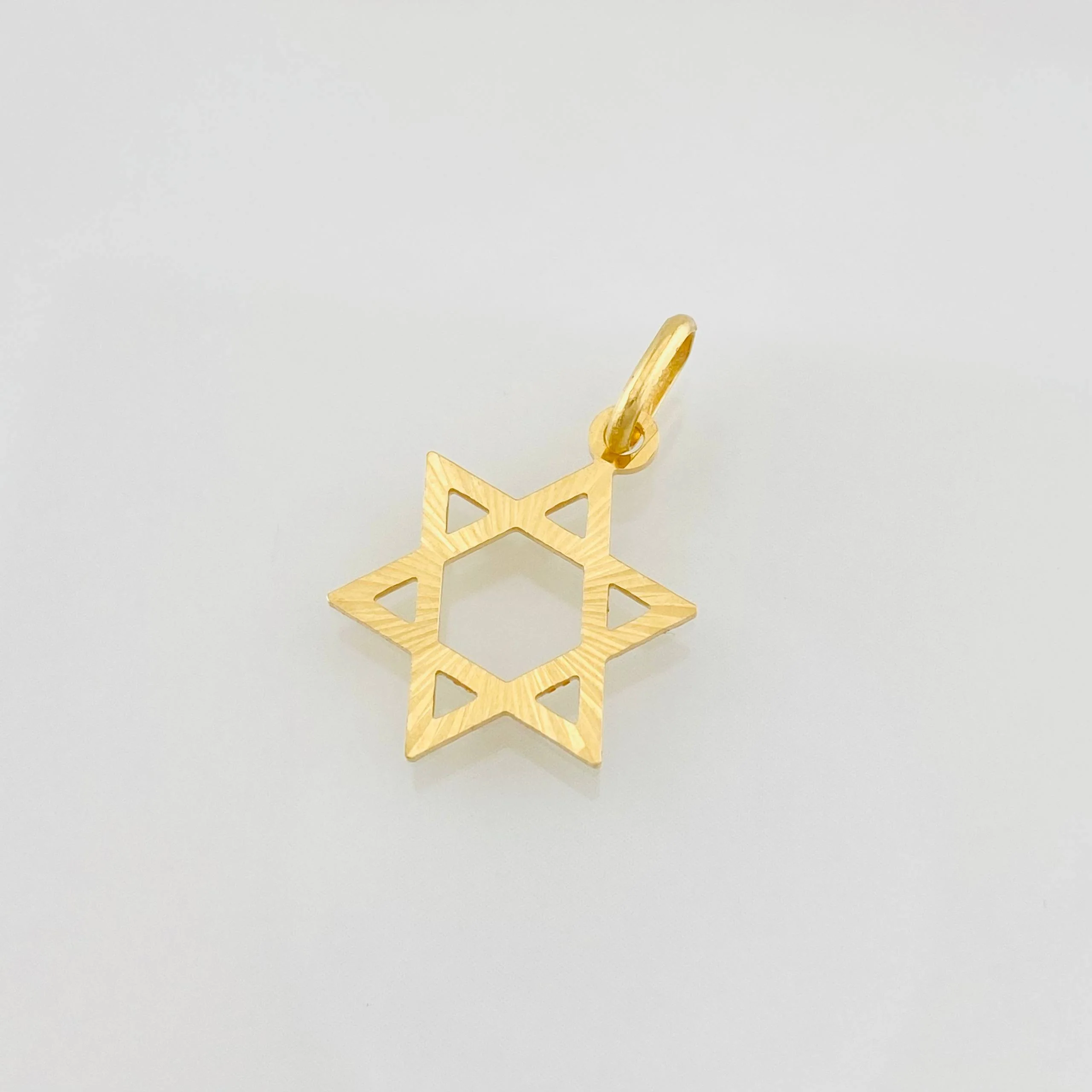Dije Estrella de David 0.75g / 1 in Oro Amarillo 18K - Image 3