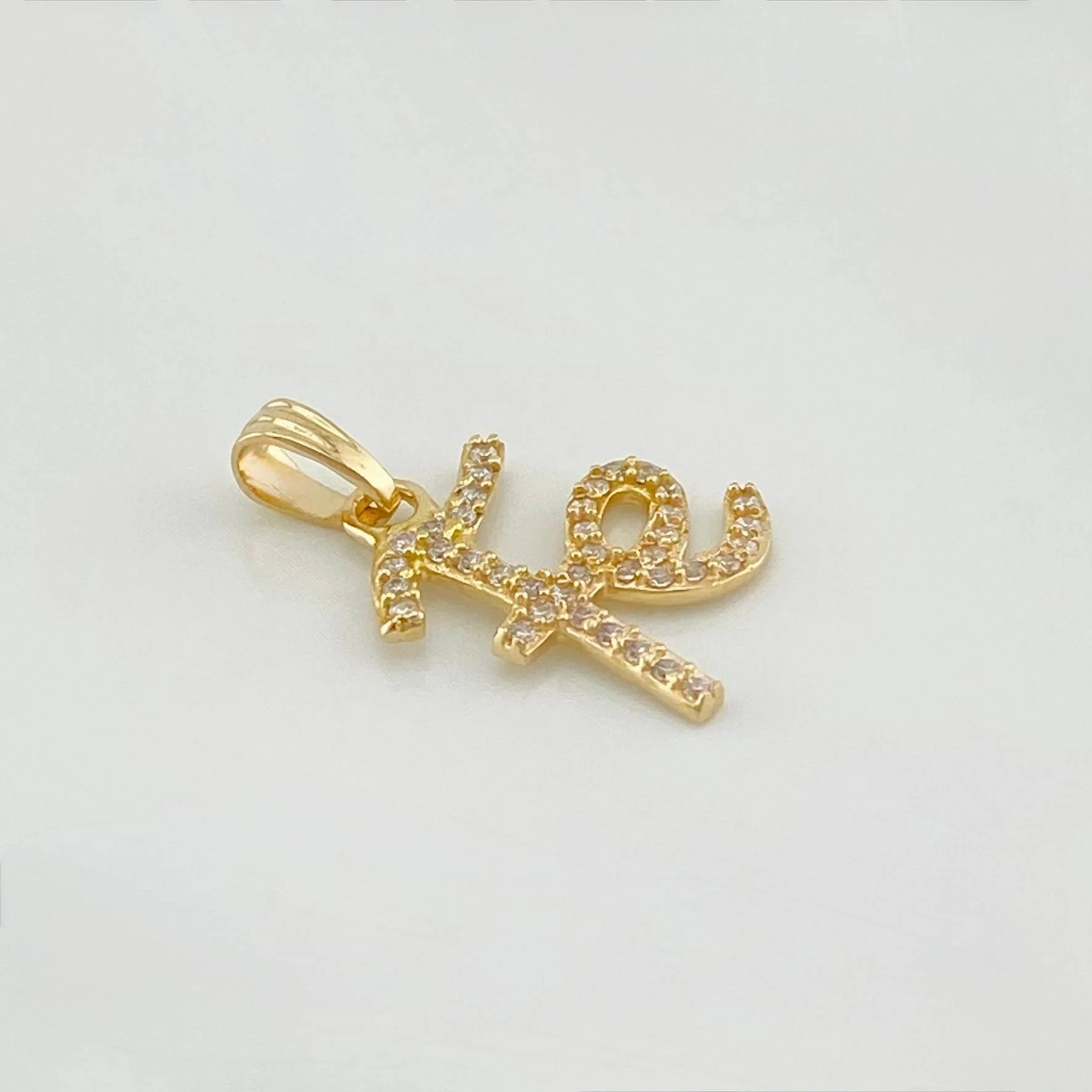 Dije Fe 1.1g / 3/4 in Oro Amarillo 18K - Image 2