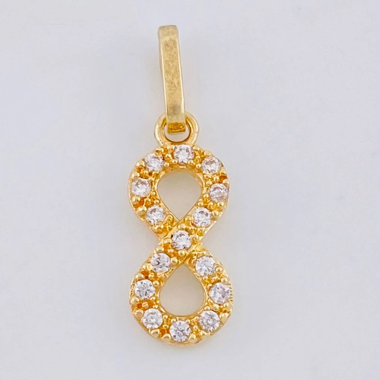 Dije Infinito 1.05 g / 3/4 in Oro Amarillo 18K