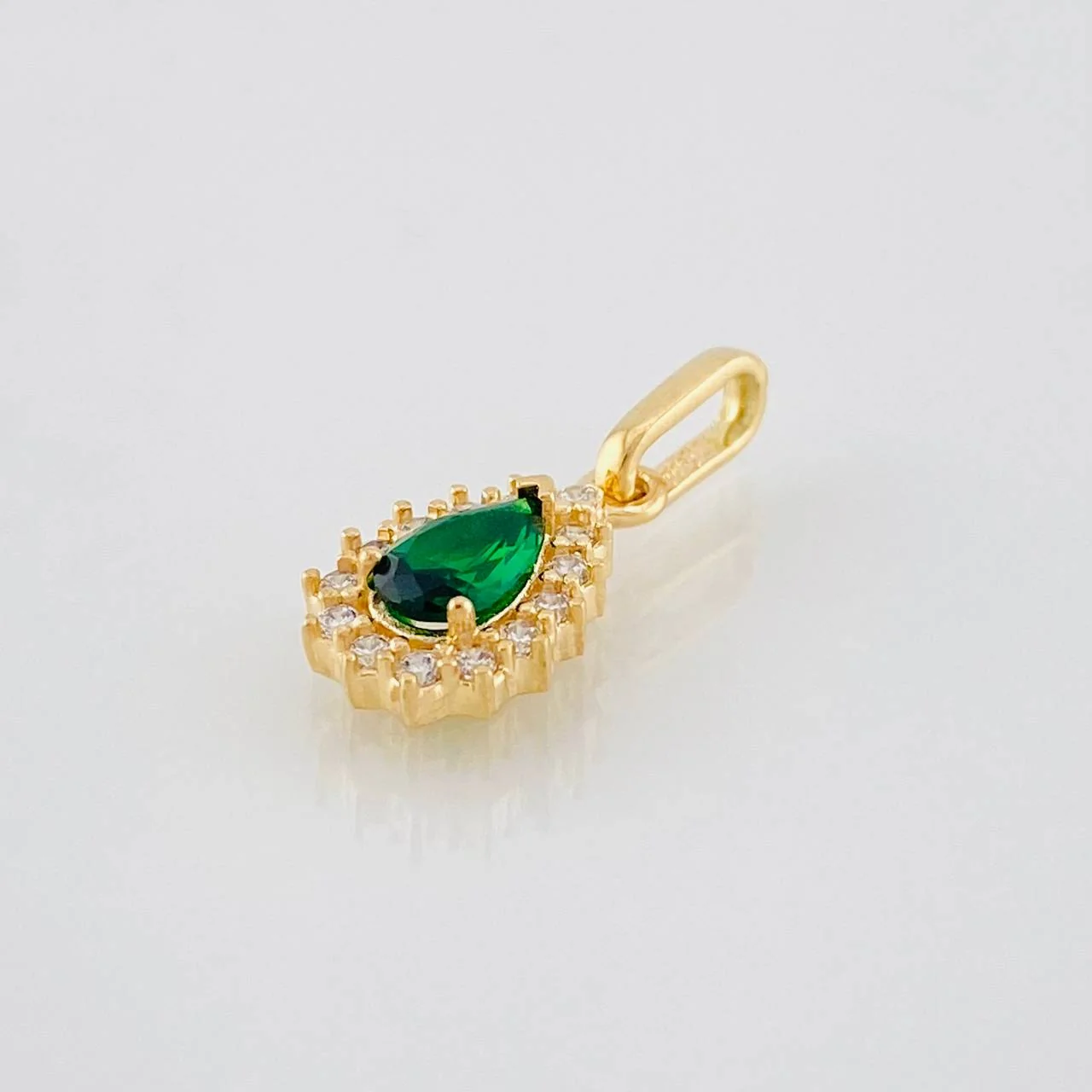 Dije Lagrima 1.1g / 3/4 in Oro Amarillo 18K - Image 3