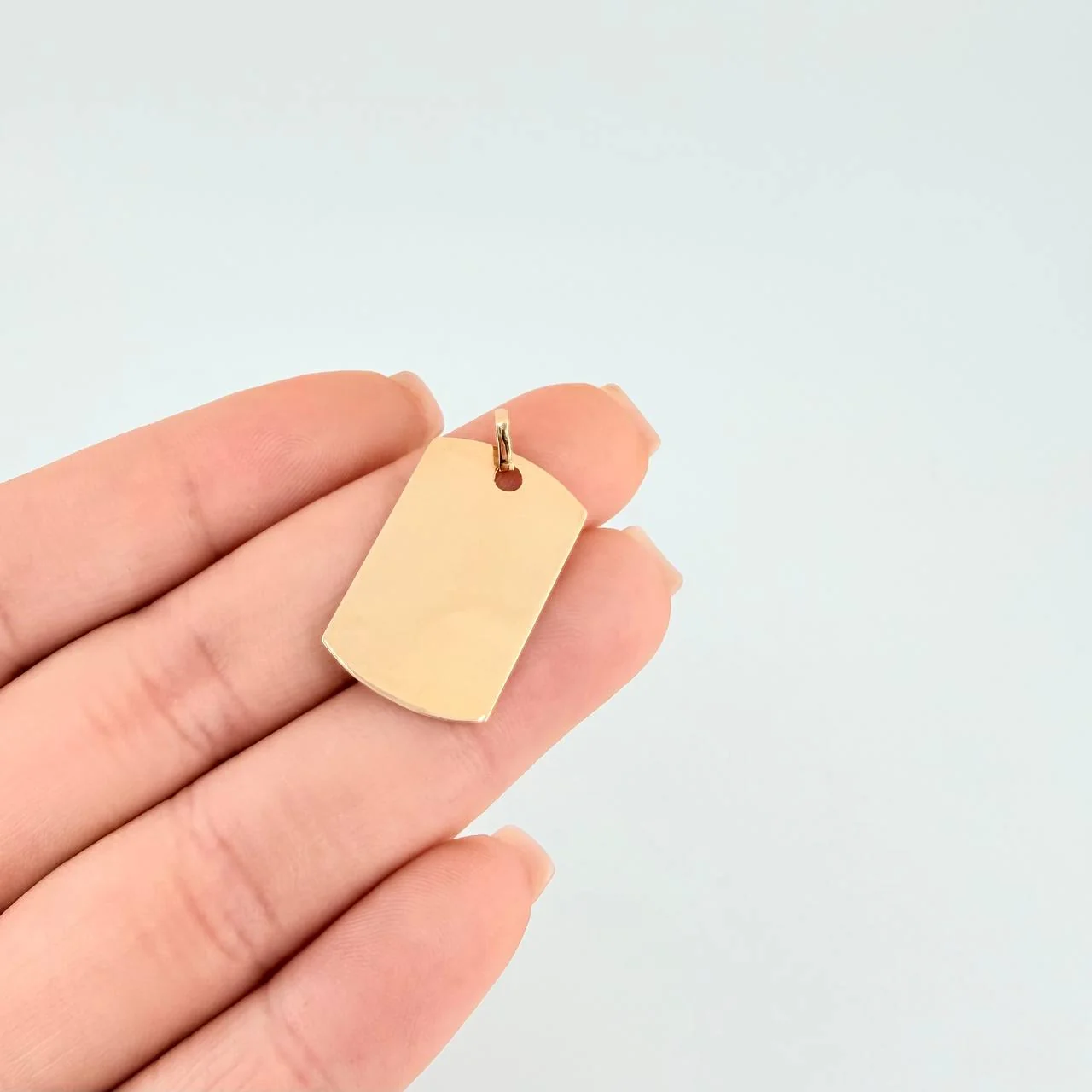 Dije Placa Rectangular Ovalada 1.5 g / 1 in Oro Amarillo 18K - Image 4