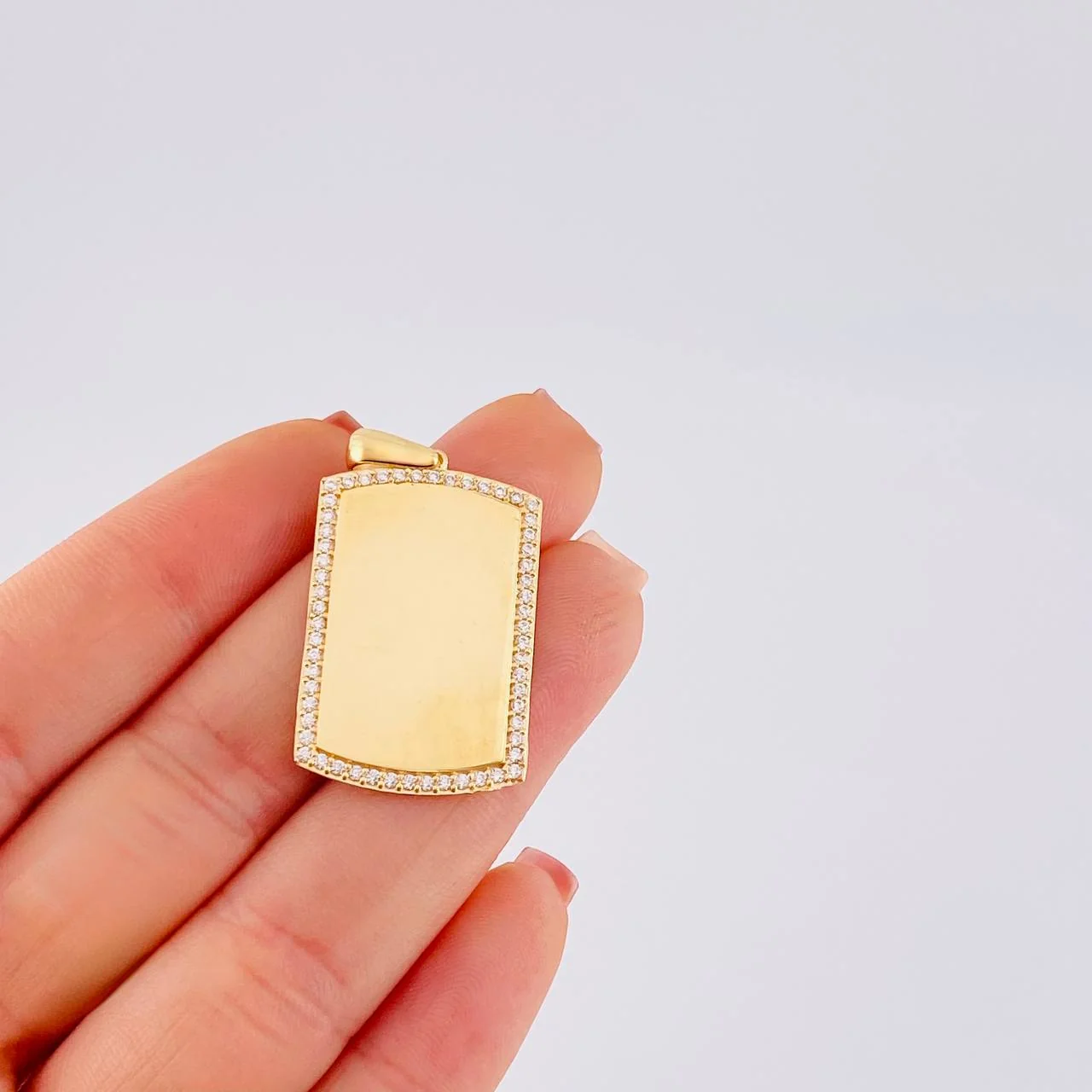 Dije Placa Rectangular Ovalada 5.85 g / 1 1/2 in Oro Amarillo 18K - Image 5