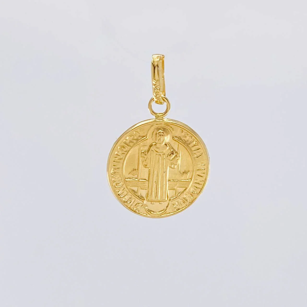 Dije San Benito 0.7 g / 3/4 in Oro Amarillo 18K - Image 2