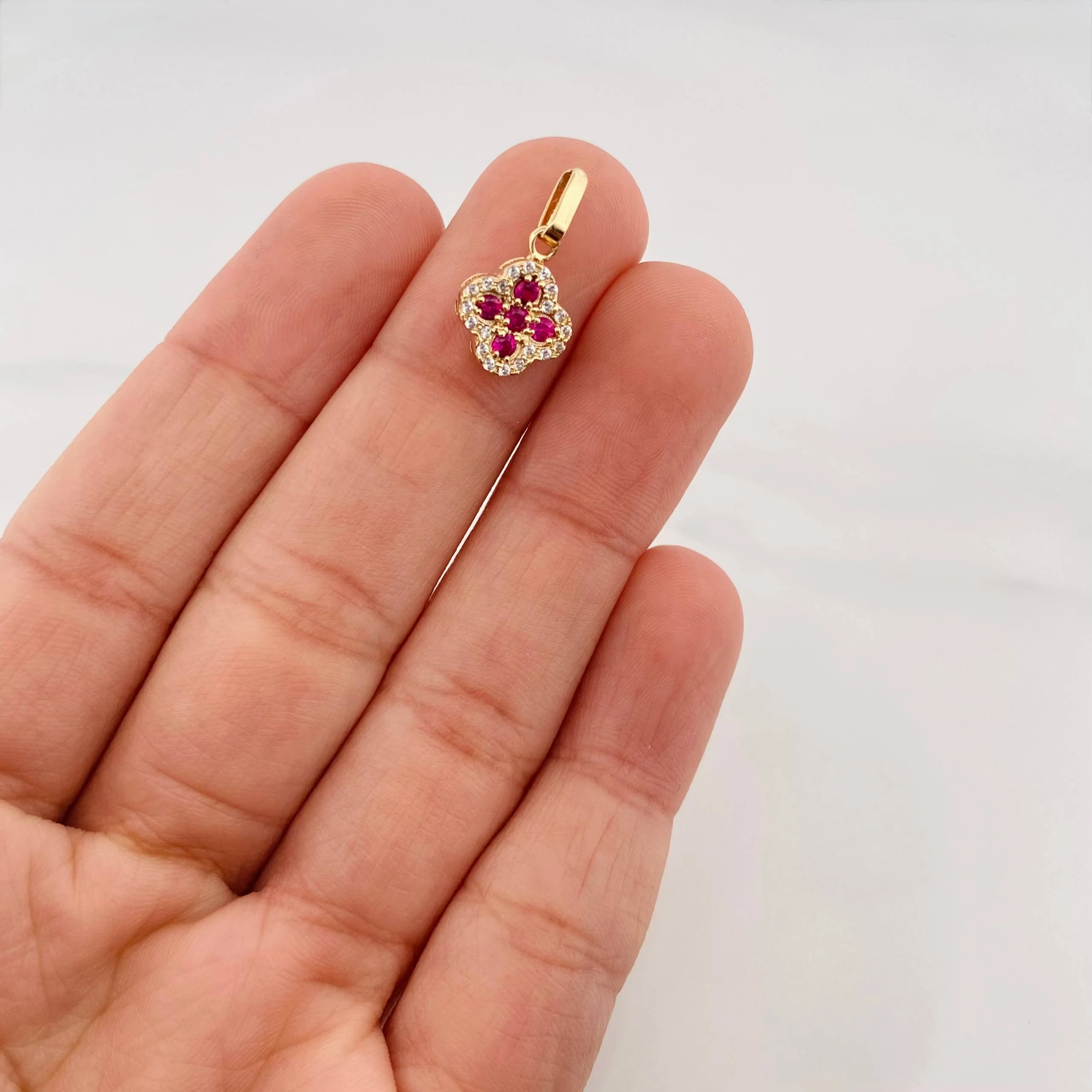 Dije Trebol 1.15 g / 3/4 in Oro Amarillo 18K - Image 4